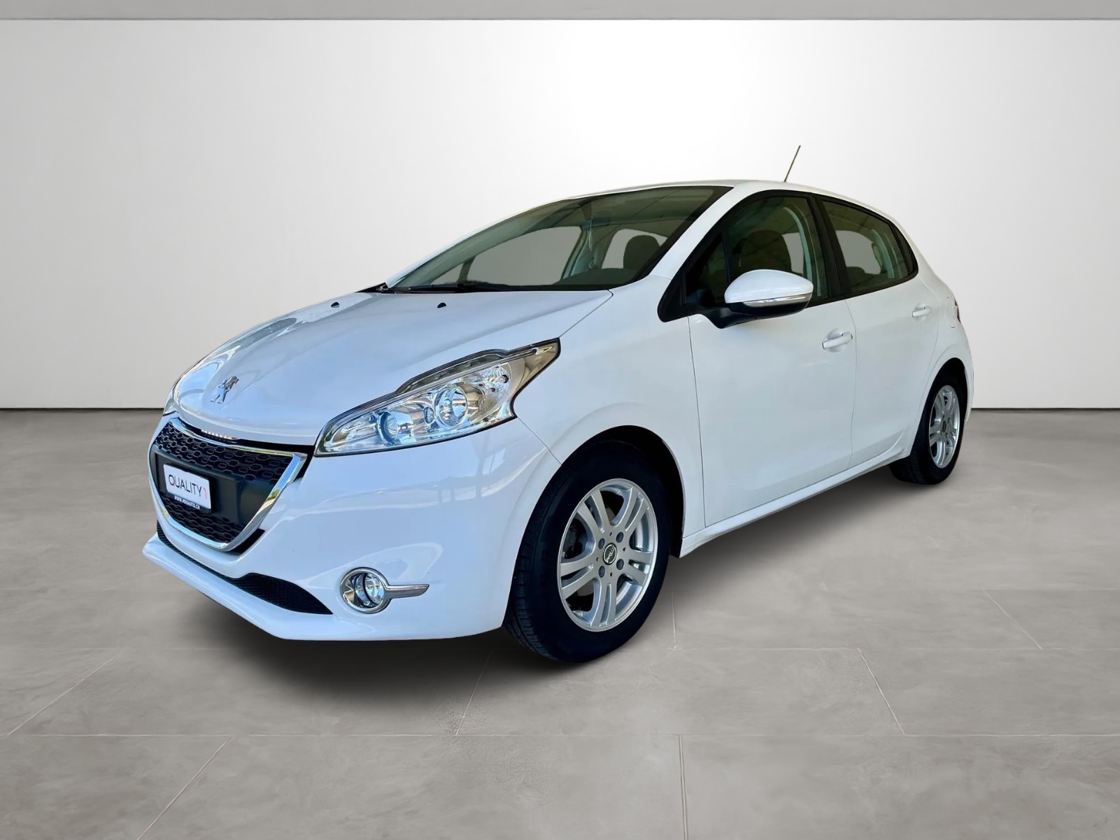 PEUGEOT 208 1.2 VTI Active-image-0