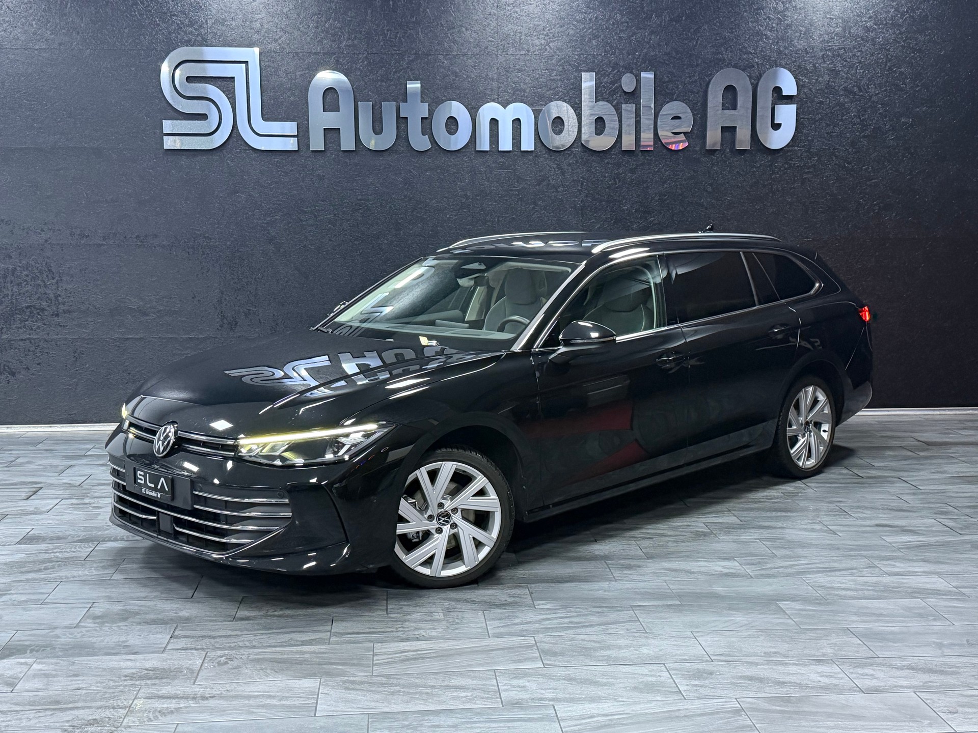 VW Passat Variant 2.0 TDI evo Business DSG / Leasing ab 299.-