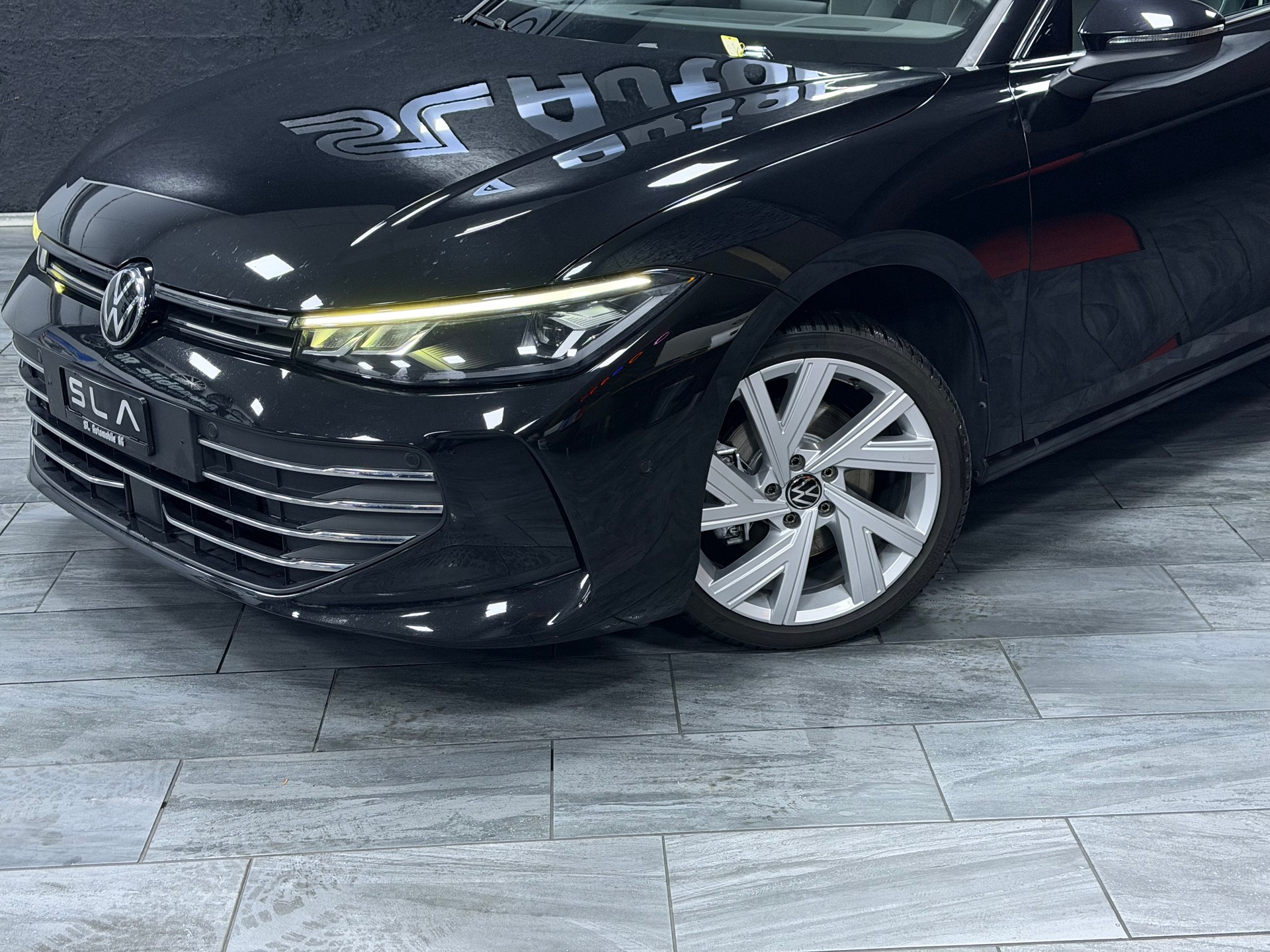 VW Passat Variant 2.0 TDI evo Business DSG / Leasing ab 299.--showroom-element-1