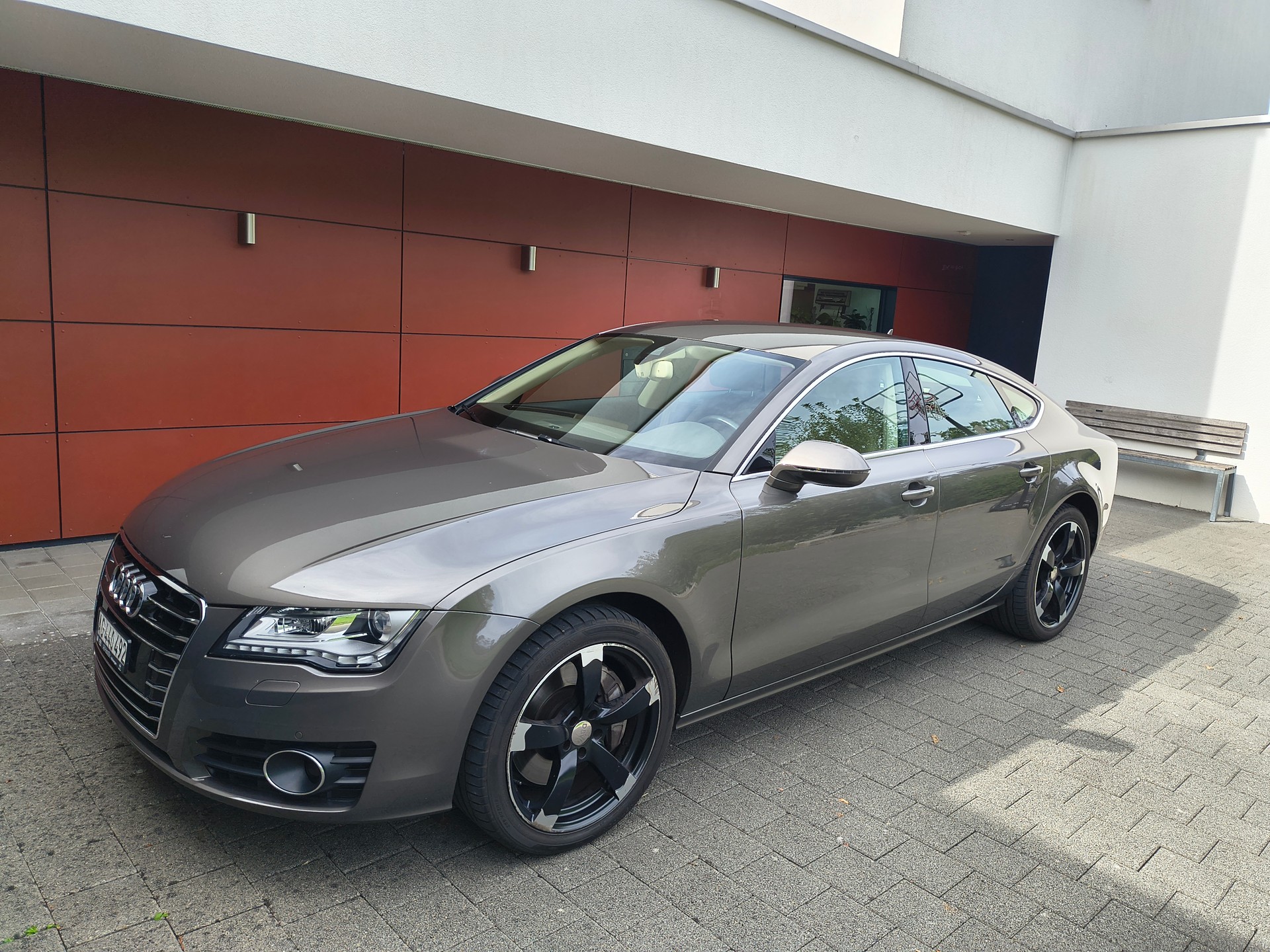 AUDI 3.0 V6 TFSI quattro S-Tronic-image-1