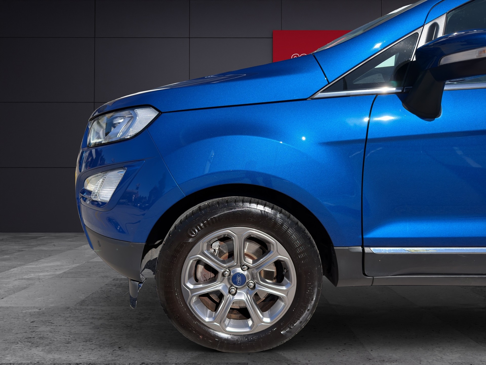 FORD EcoSport 1.0 EcoB Titanium-image-4