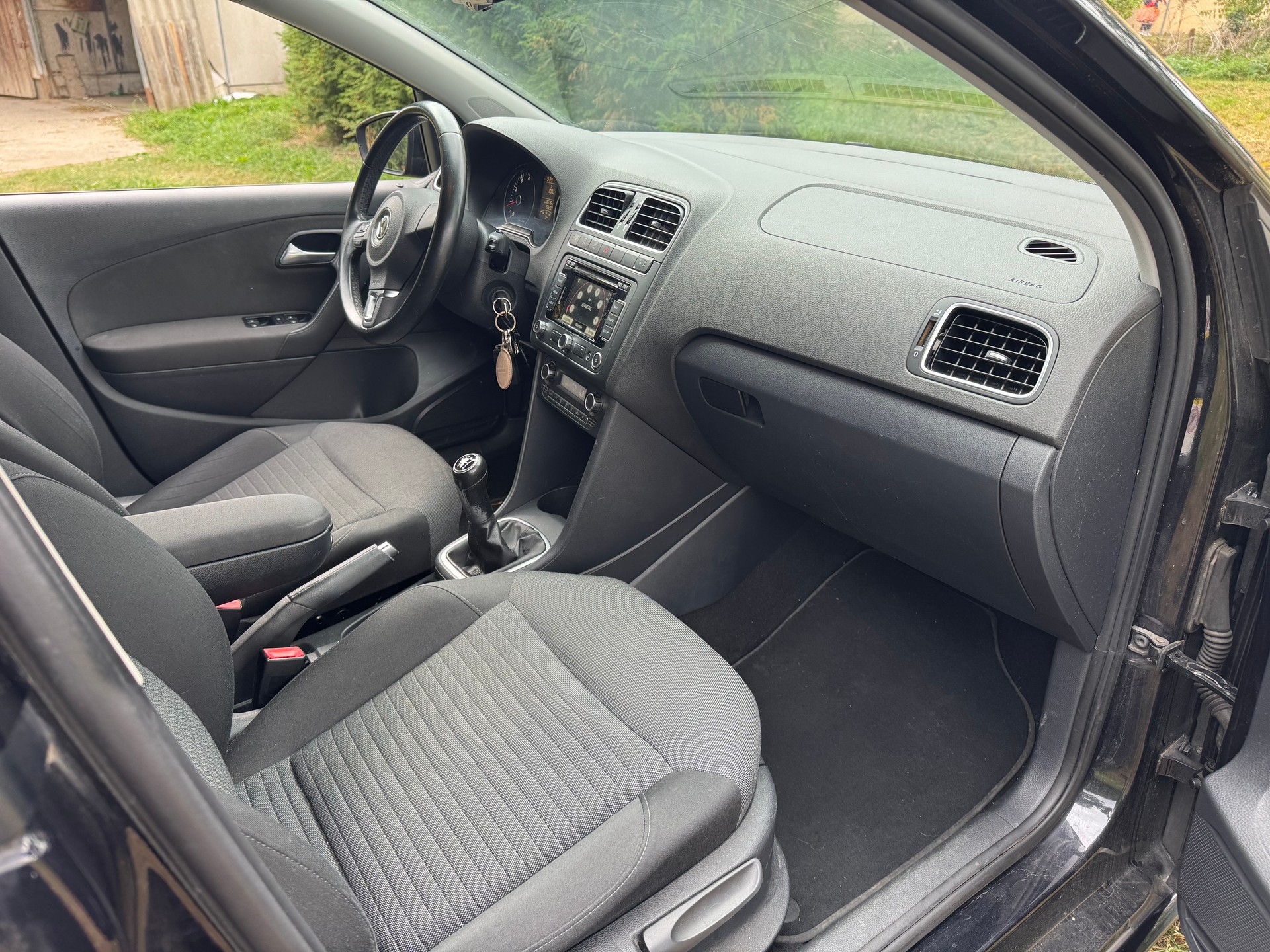 VW Polo 1.2 TSI Team-image-5