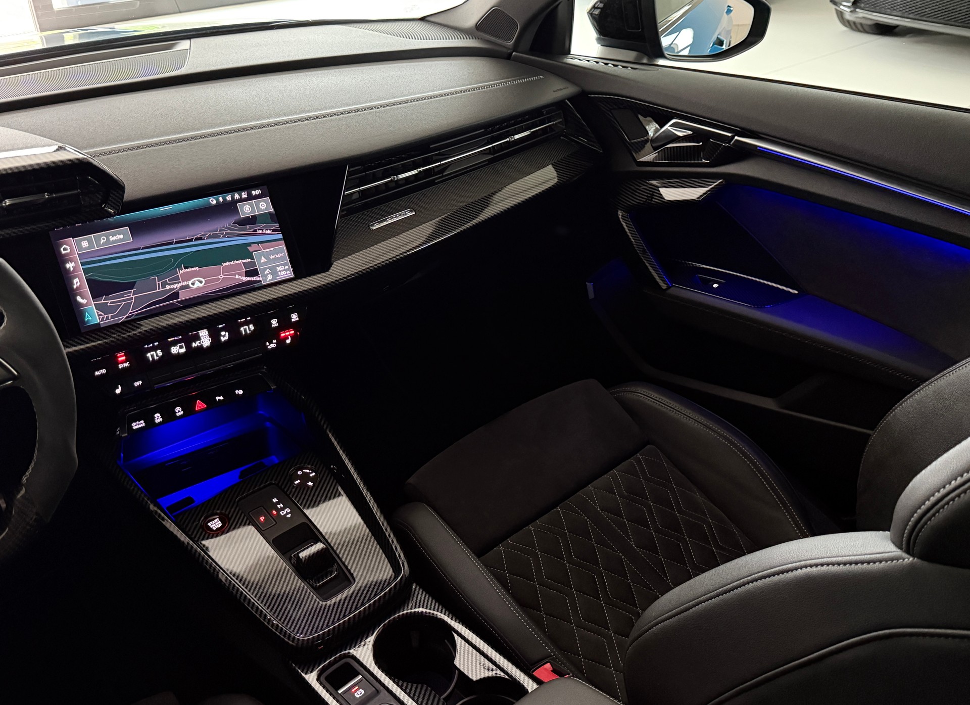 AUDI S3 Sportback 2.0 TFSI quattro S-tronic ***Einzelstück***Vollausstattung***-image-16