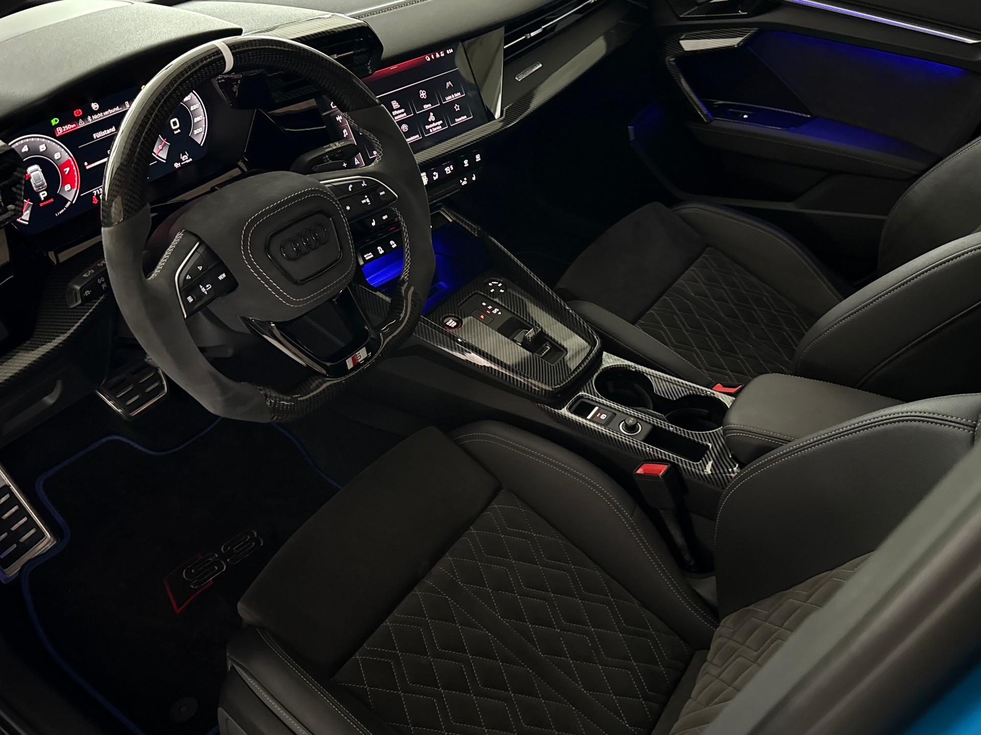 AUDI S3 Sportback 2.0 TFSI quattro S-tronic ***Einzelstück***Vollausstattung***-image-13