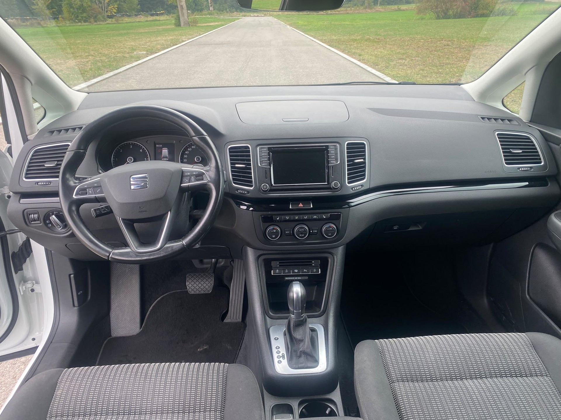 SEAT Alhambra 2.0 TDI 4Drive Style-image-11