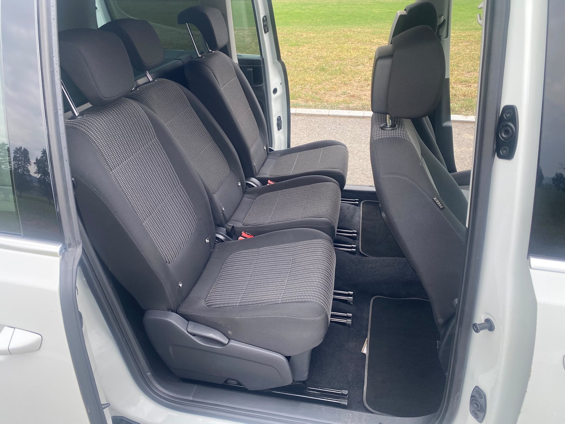 SEAT Alhambra 2.0 TDI 4Drive Style-image-13