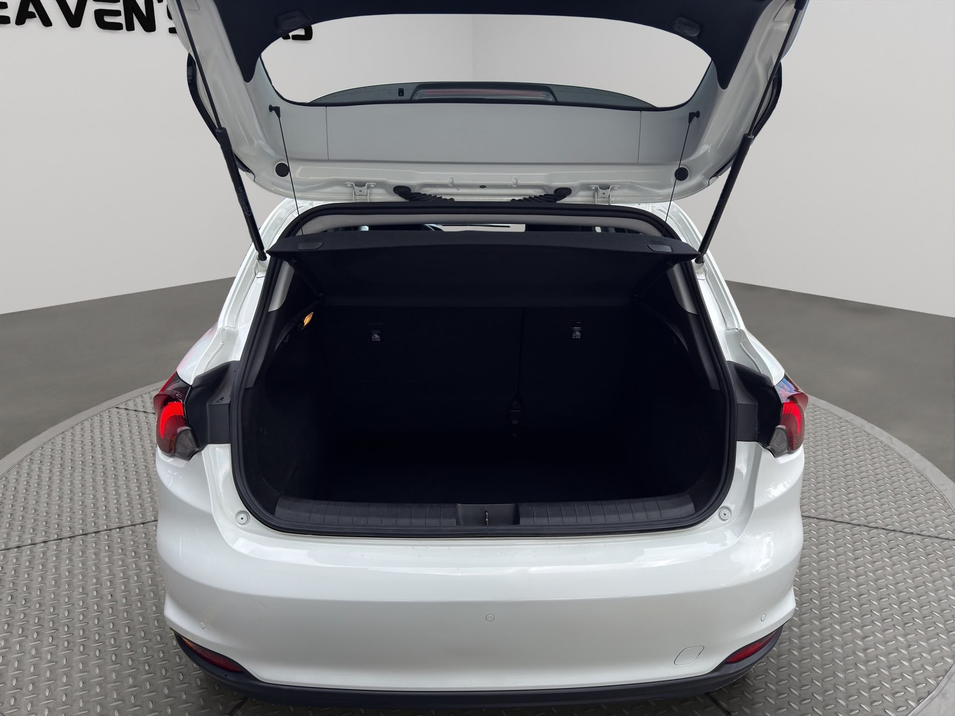 FIAT Tipo 1.0 T3 City Life-image-7