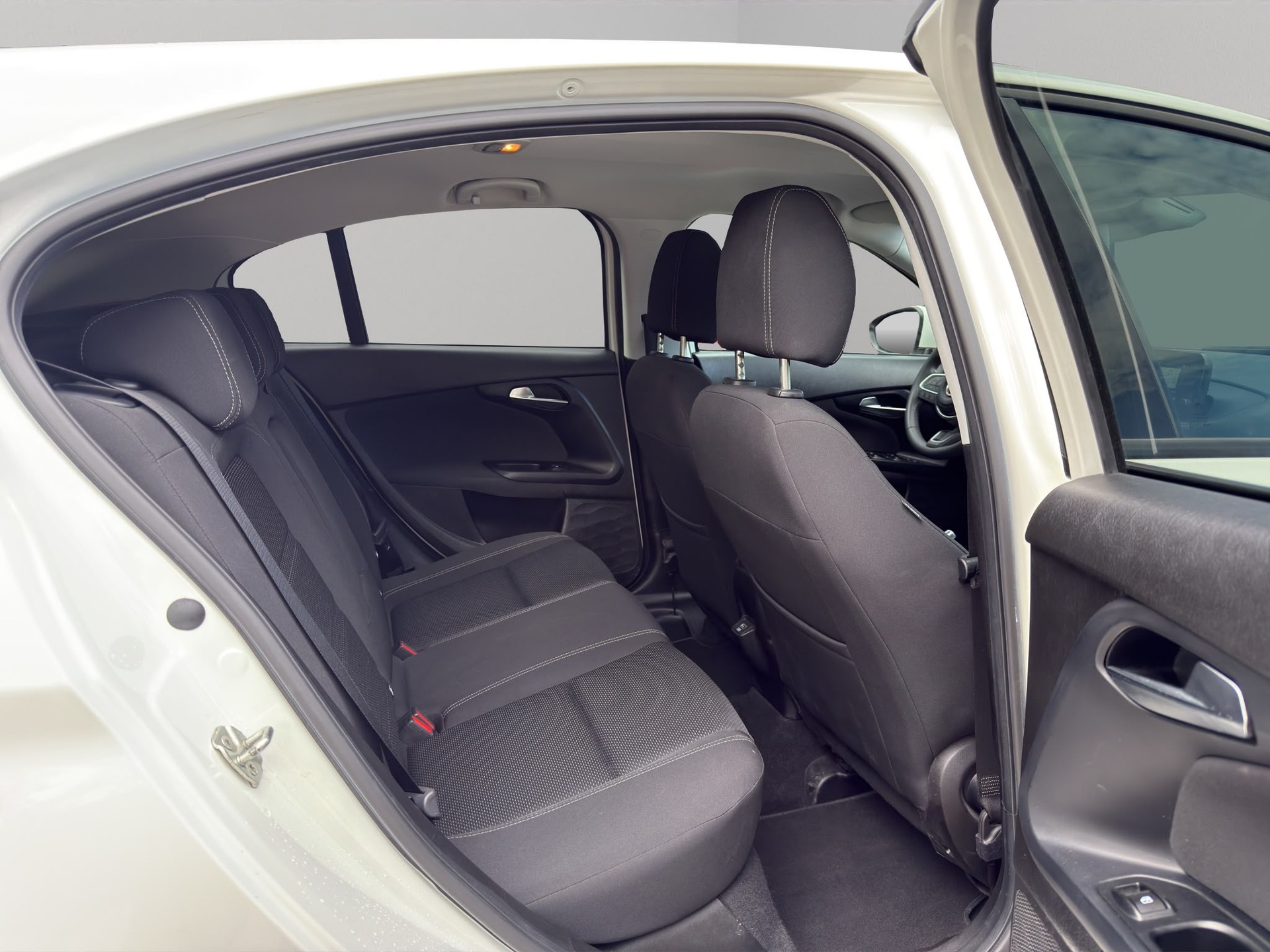 FIAT Tipo 1.0 T3 City Life-image-9