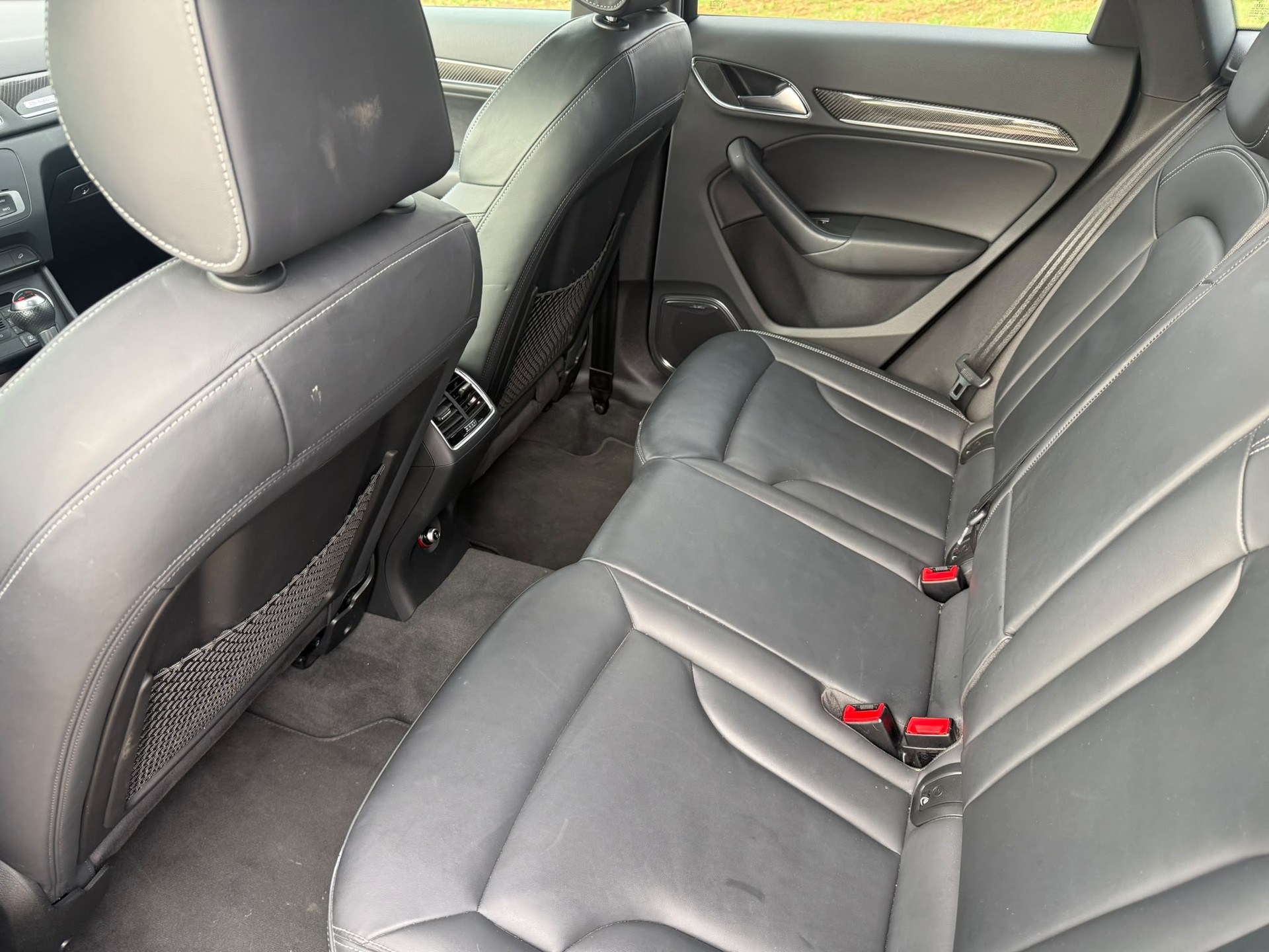 AUDI RS Q3 2.5 TFSI quattro S-tronic-image-12