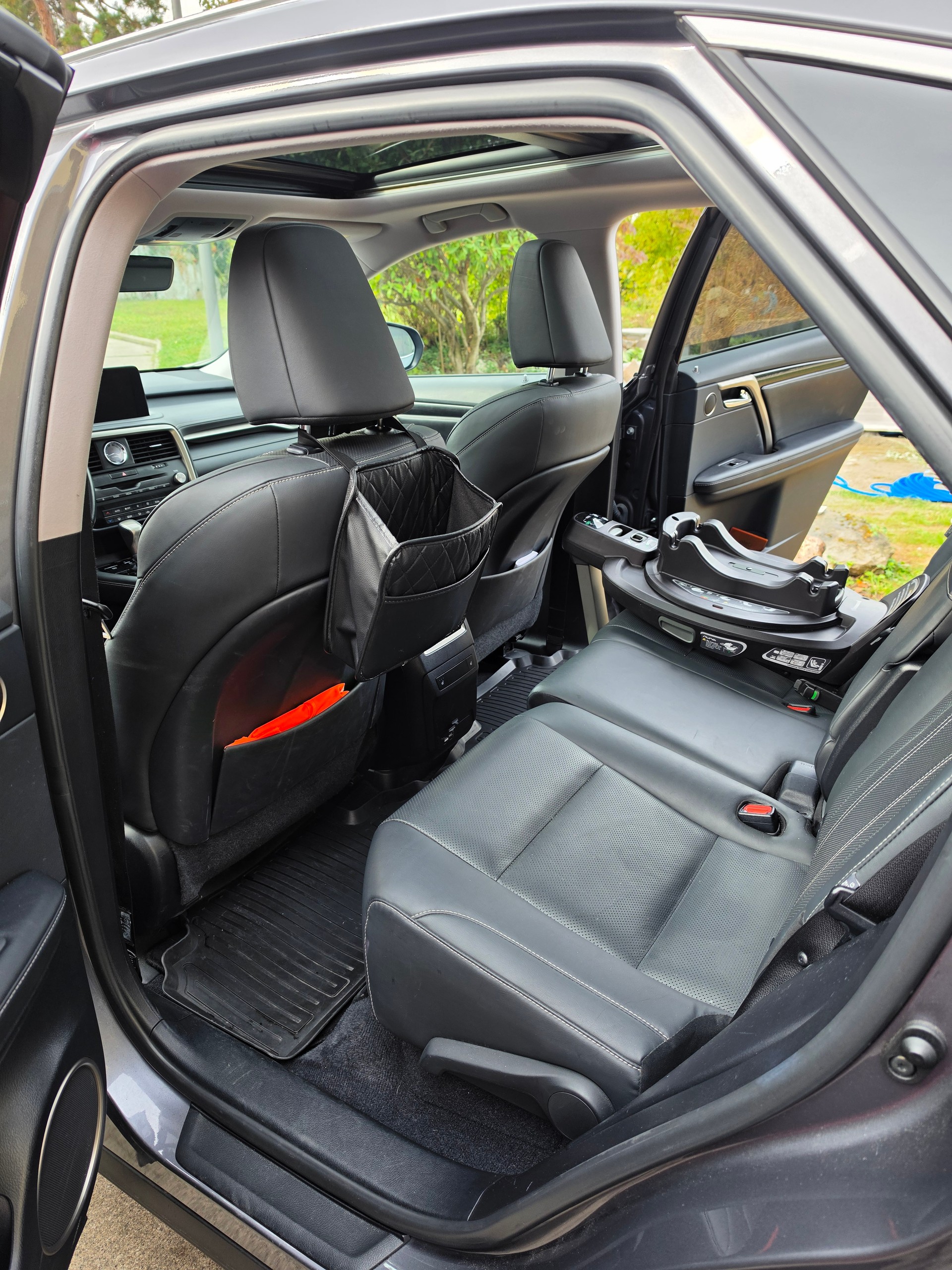 LEXUS 450h X-image-3