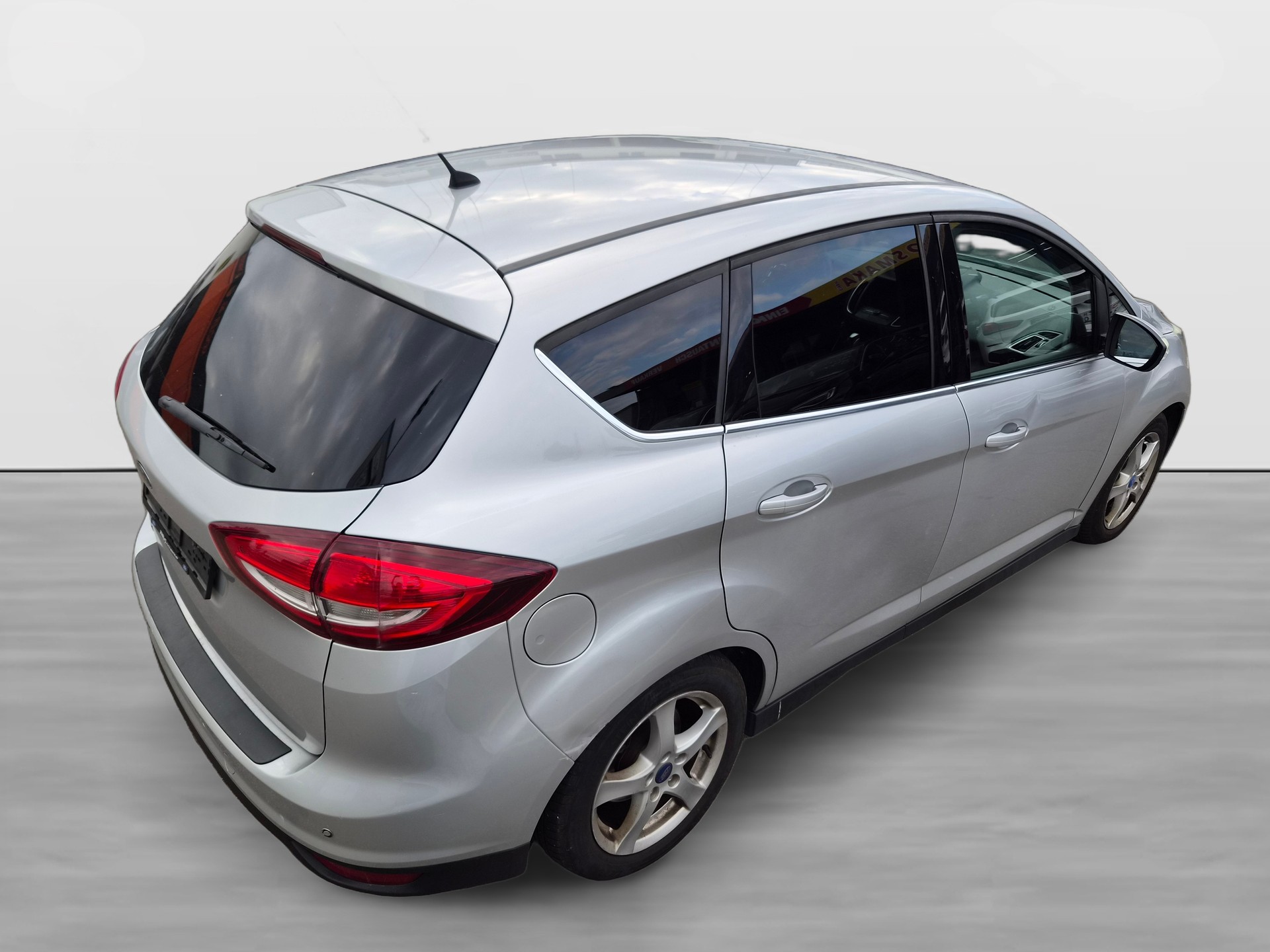 FORD C-Max 2.0 TDCi Trend PowerShift-image-3