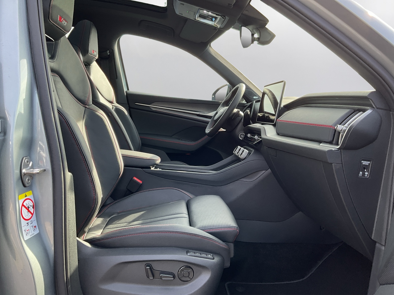 AUDI Q4 e-tron 40-image-13