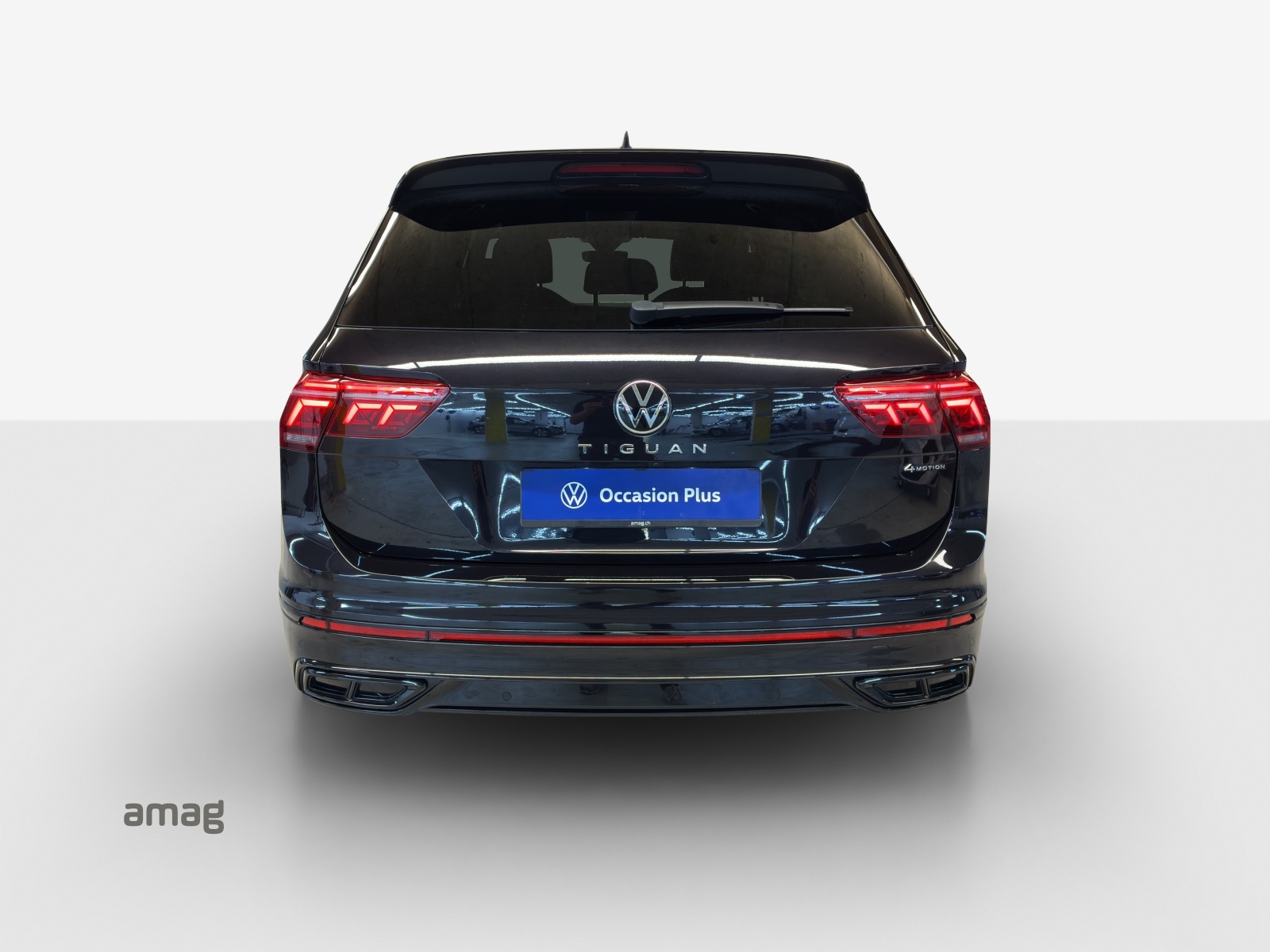 VW Tiguan 2.0TSI R-Line 4Motion DSG-image-3