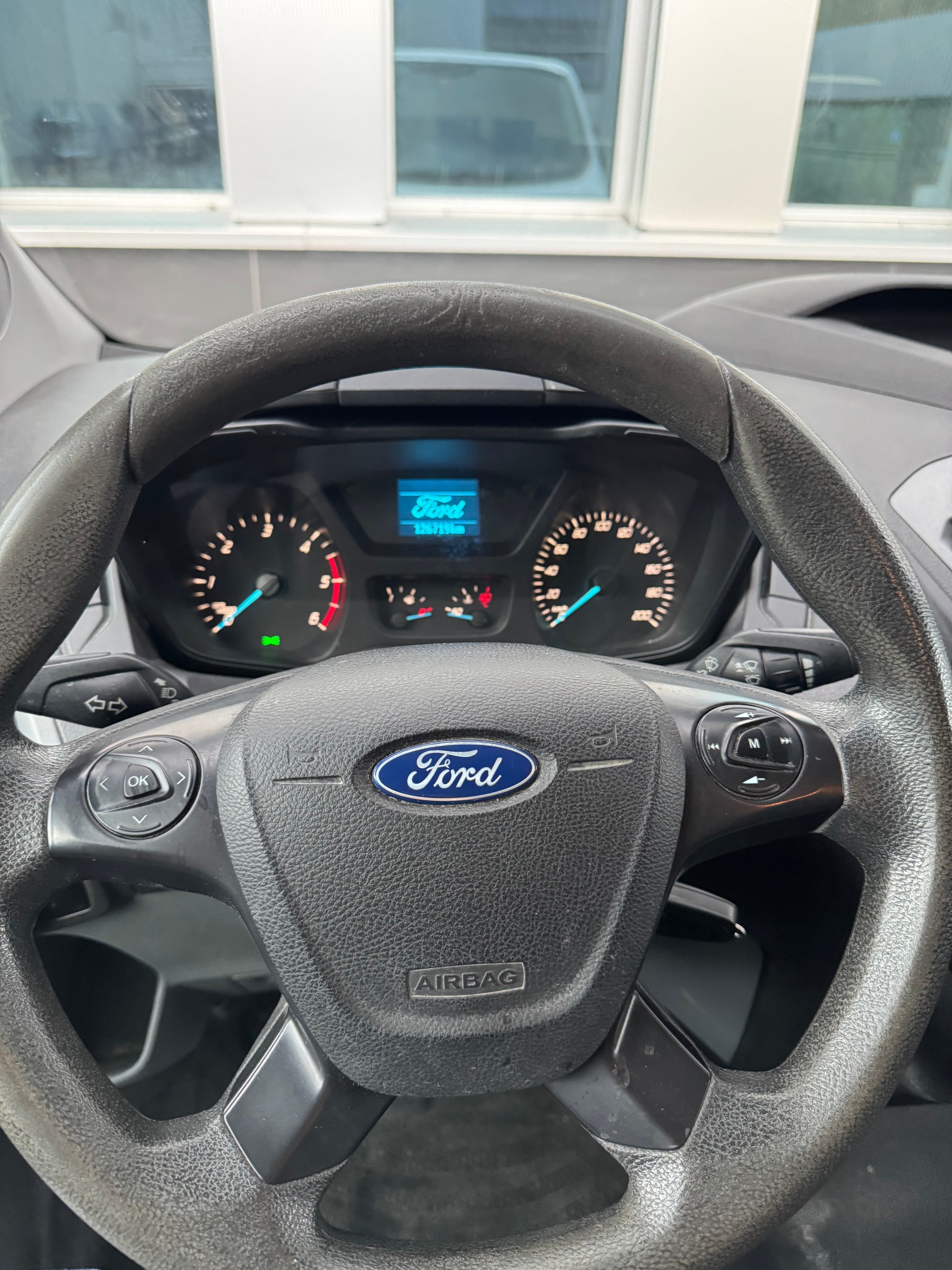 FORD Transit Custom Van 270 L1H1 Trend-image-12