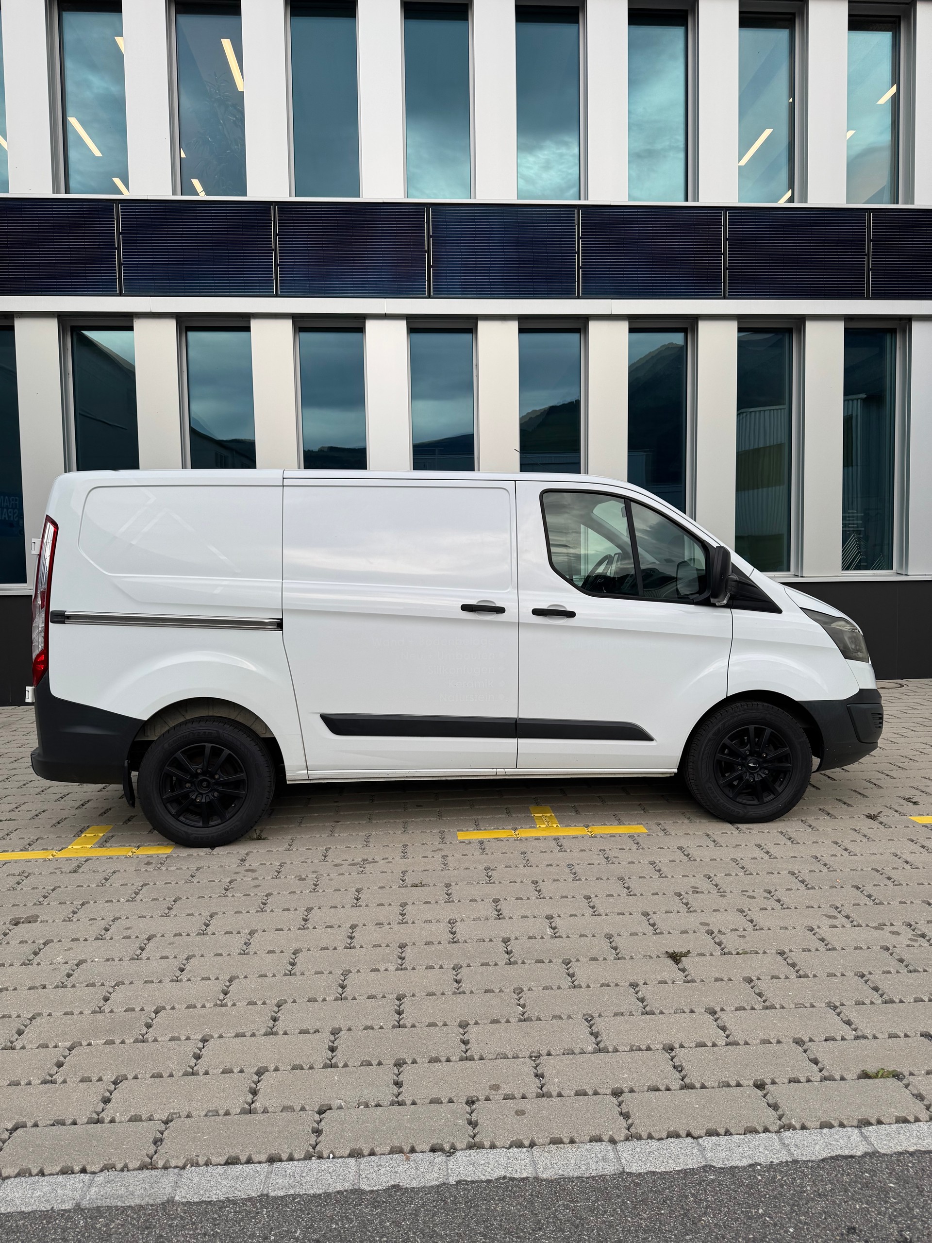 FORD Transit Custom Van 270 L1H1 Trend-image-2
