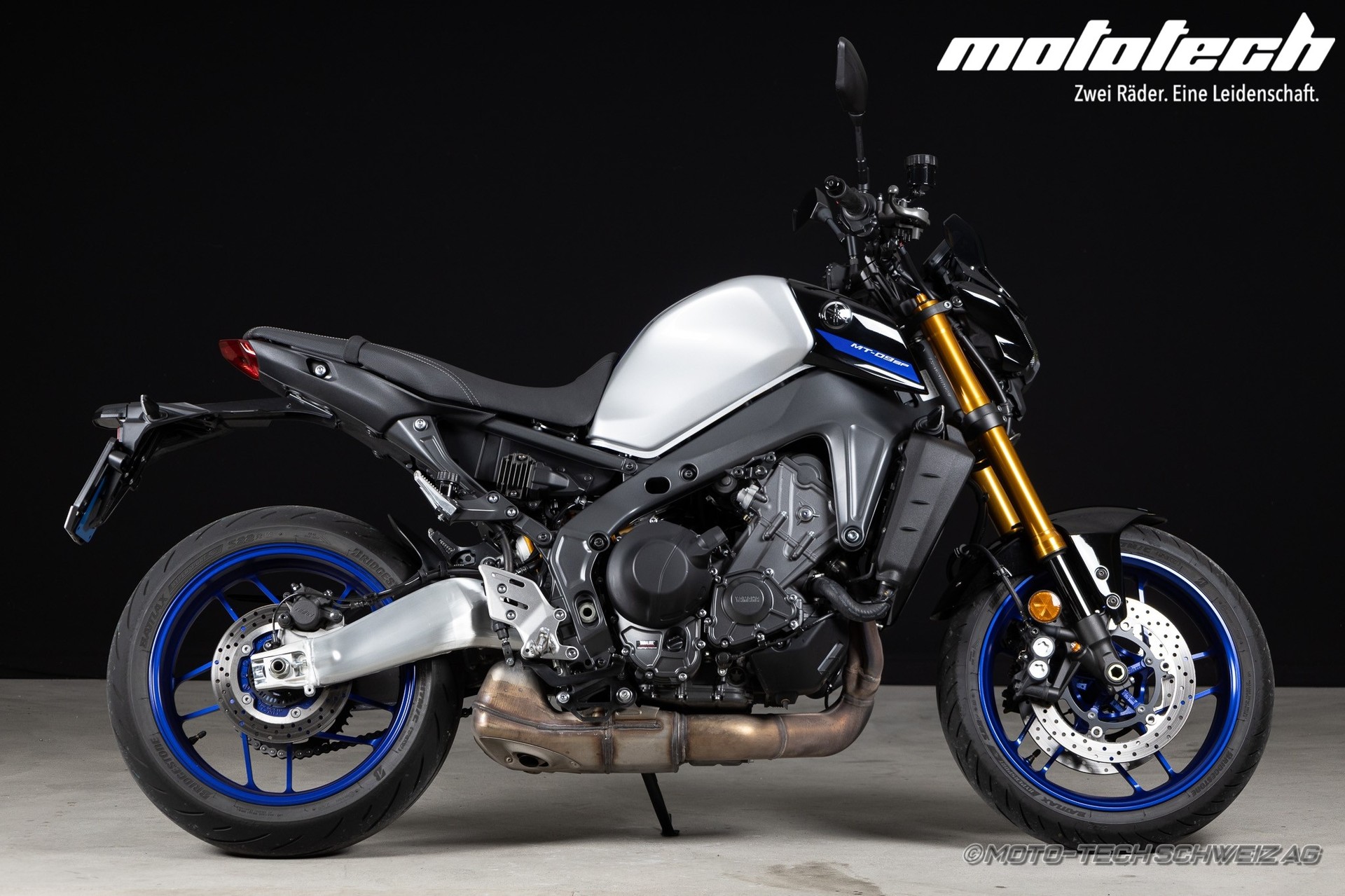 YAMAHA MT-09 SP-showroom-element-1
