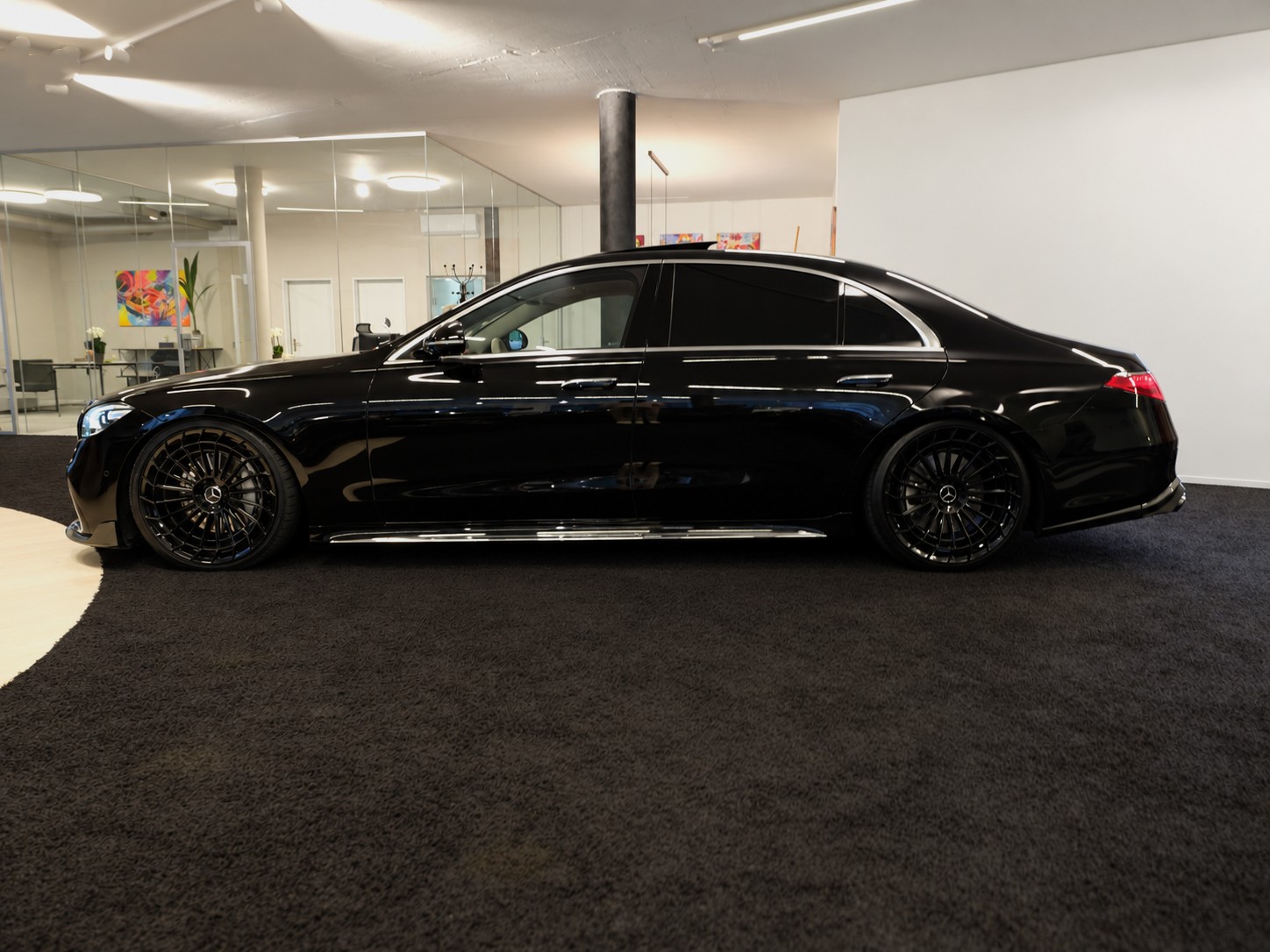 MERCEDES-BENZ S 580 L 4Matic AMG Line 9G-Tronic-image-3
