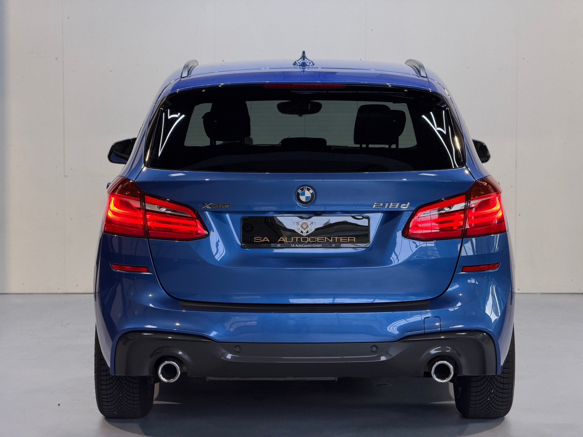 BMW 218d xDrive Active Tourer Steptronic M Sport-image-7