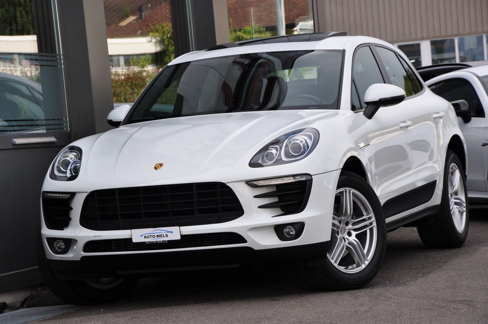 PORSCHE Macan PDK-image-4