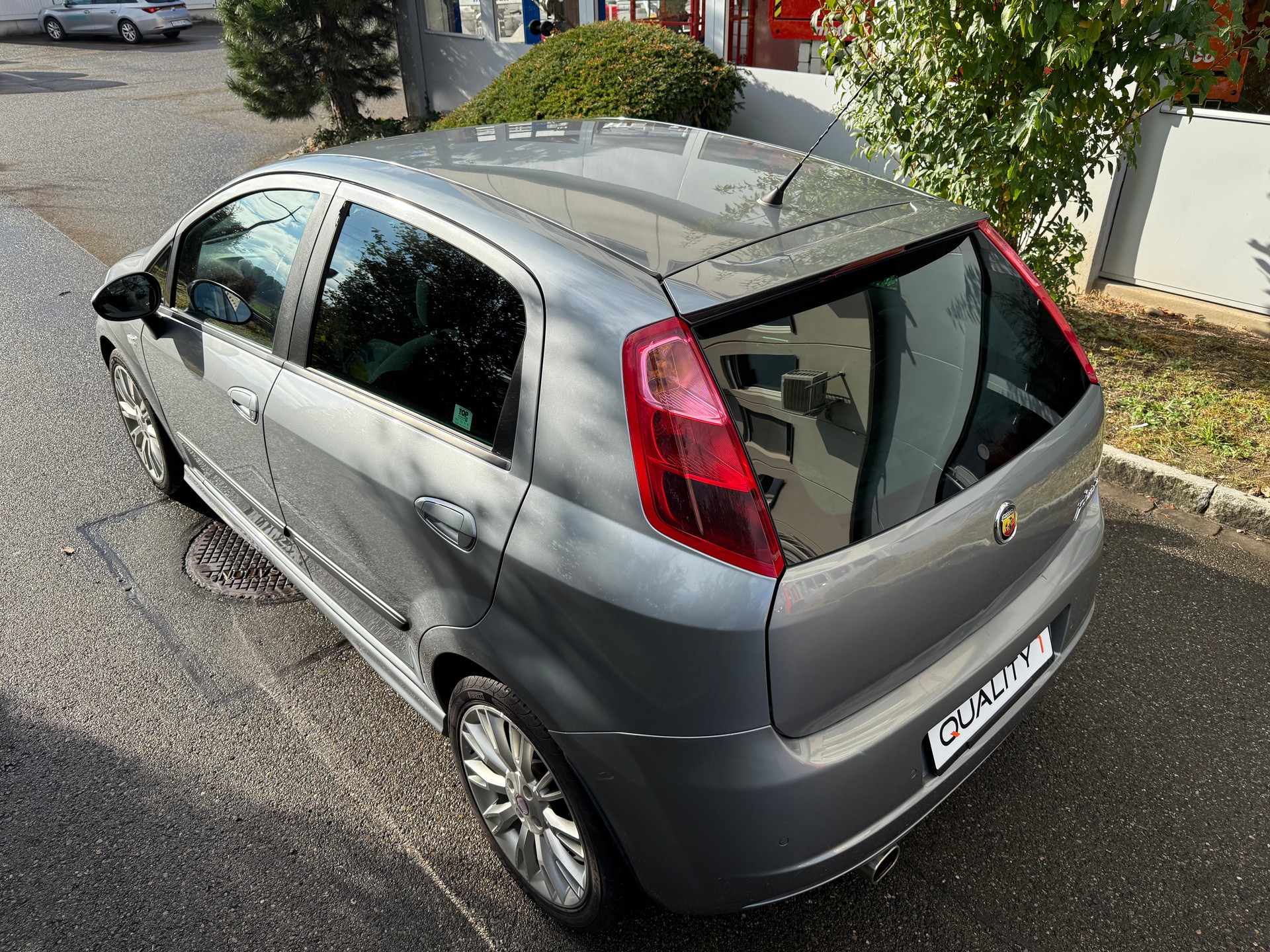 FIAT Punto 1.4 16V Turbo Sport-image-6