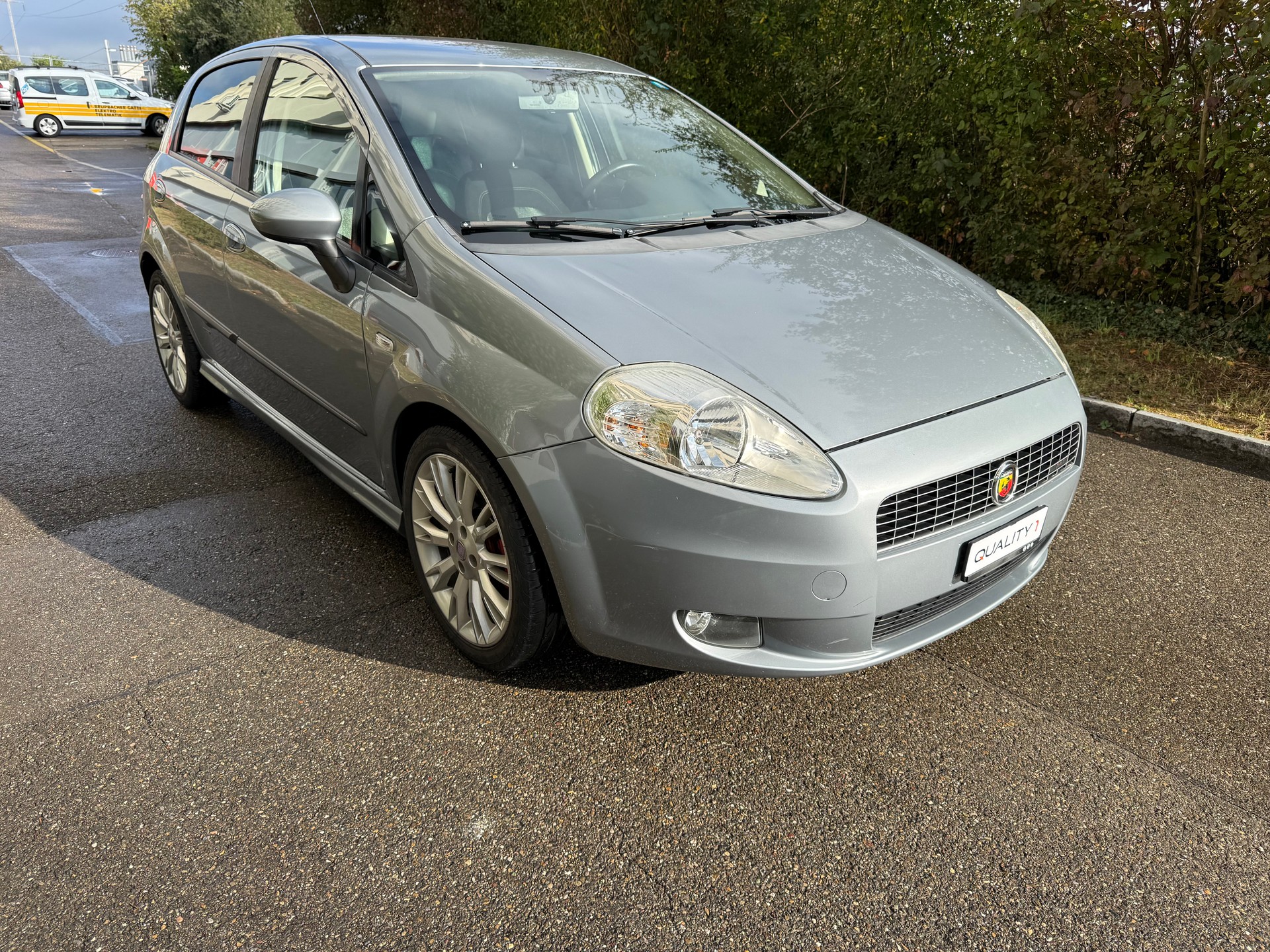 FIAT Punto 1.4 16V Turbo Sport-image-2