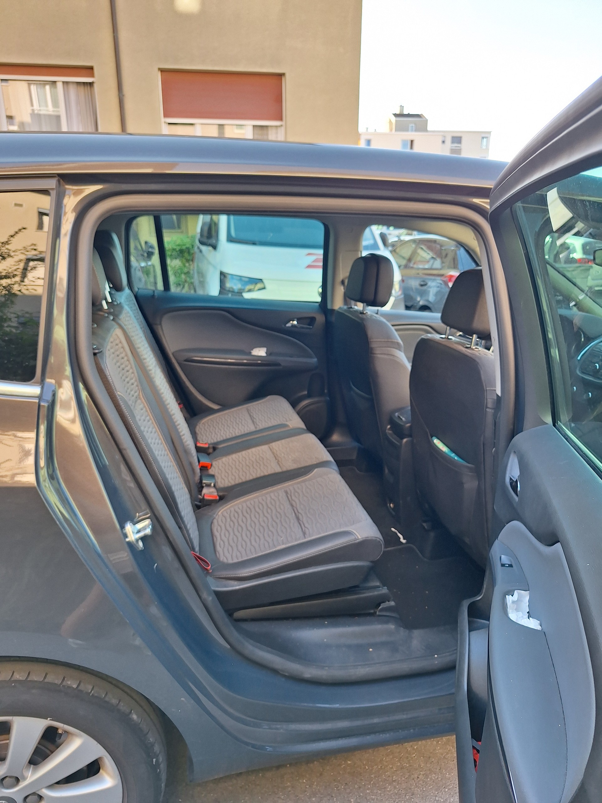 OPEL 1.6T eTEC Cosmo-image-8