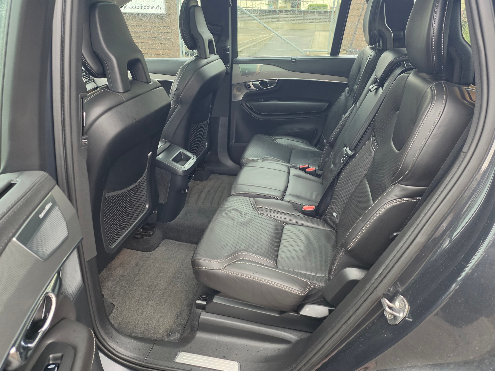 VOLVO XC90 D5 AWD Inscription Geartronic-image-8