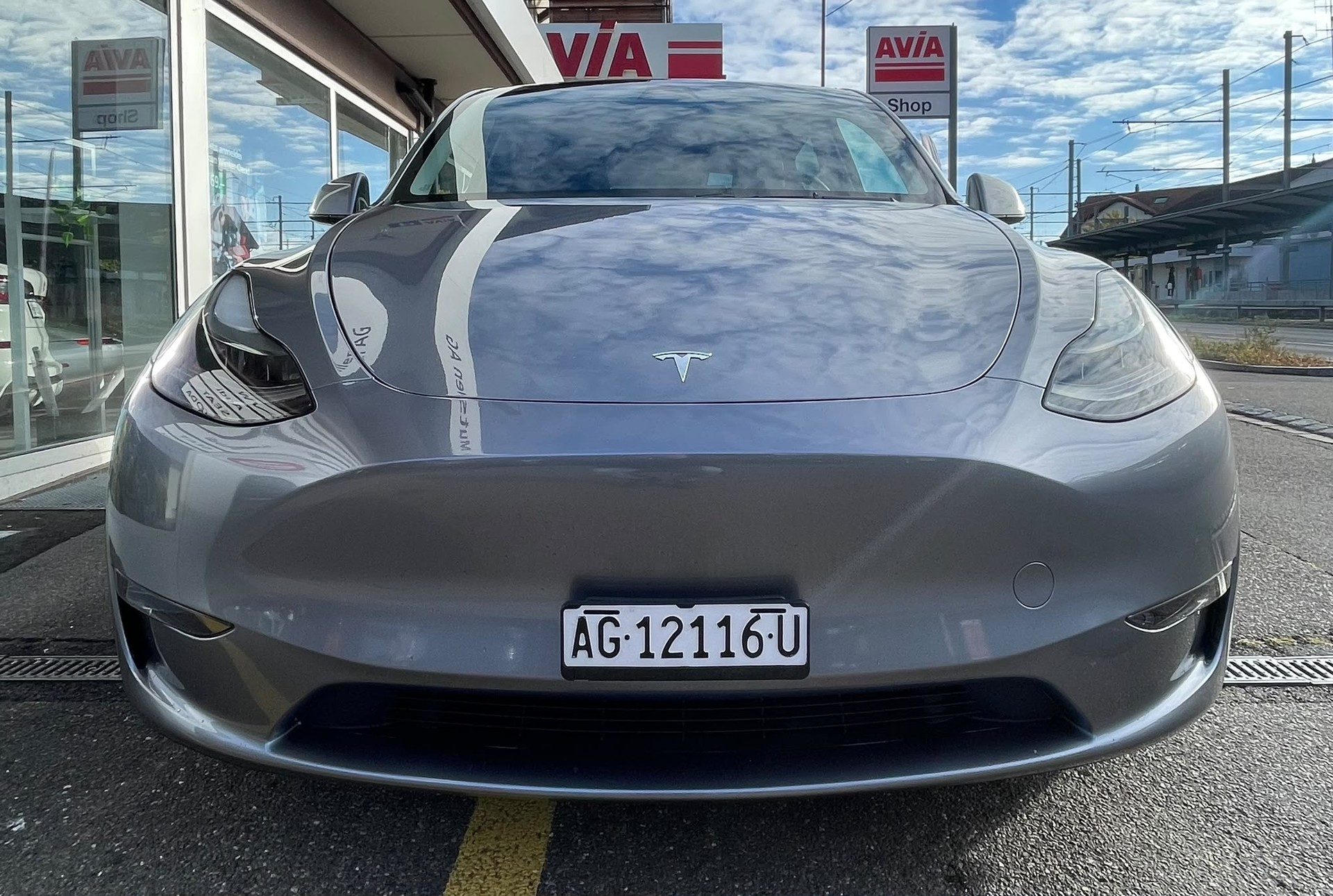TESLA Y Long Range 533 km (WLTP) 514PS Quicksilver | AHK | FSD Potenzial | Made in Berlin Werksgarantie-image-3