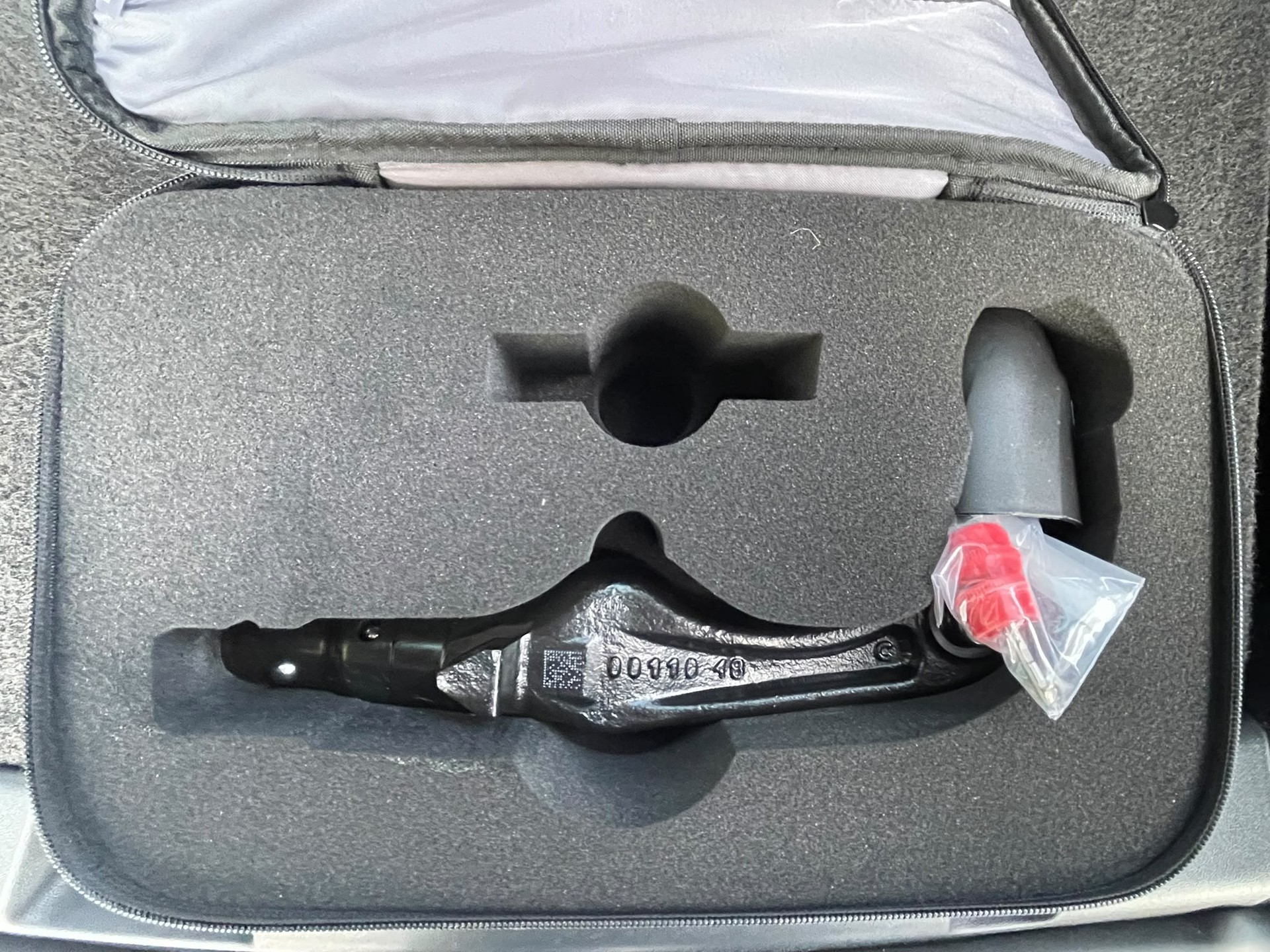 TESLA Y Long Range 533 km (WLTP) 514PS Quicksilver | AHK | FSD Potenzial | Made in Berlin Werksgarantie-image-11