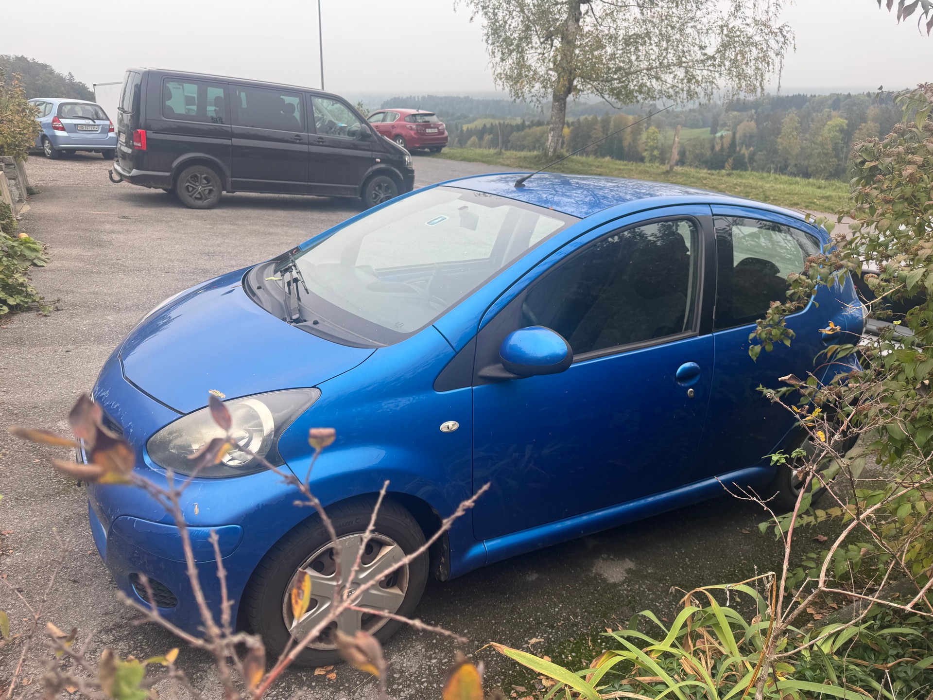 TOYOTA Aygo 1.0 Linea Terra-image-2