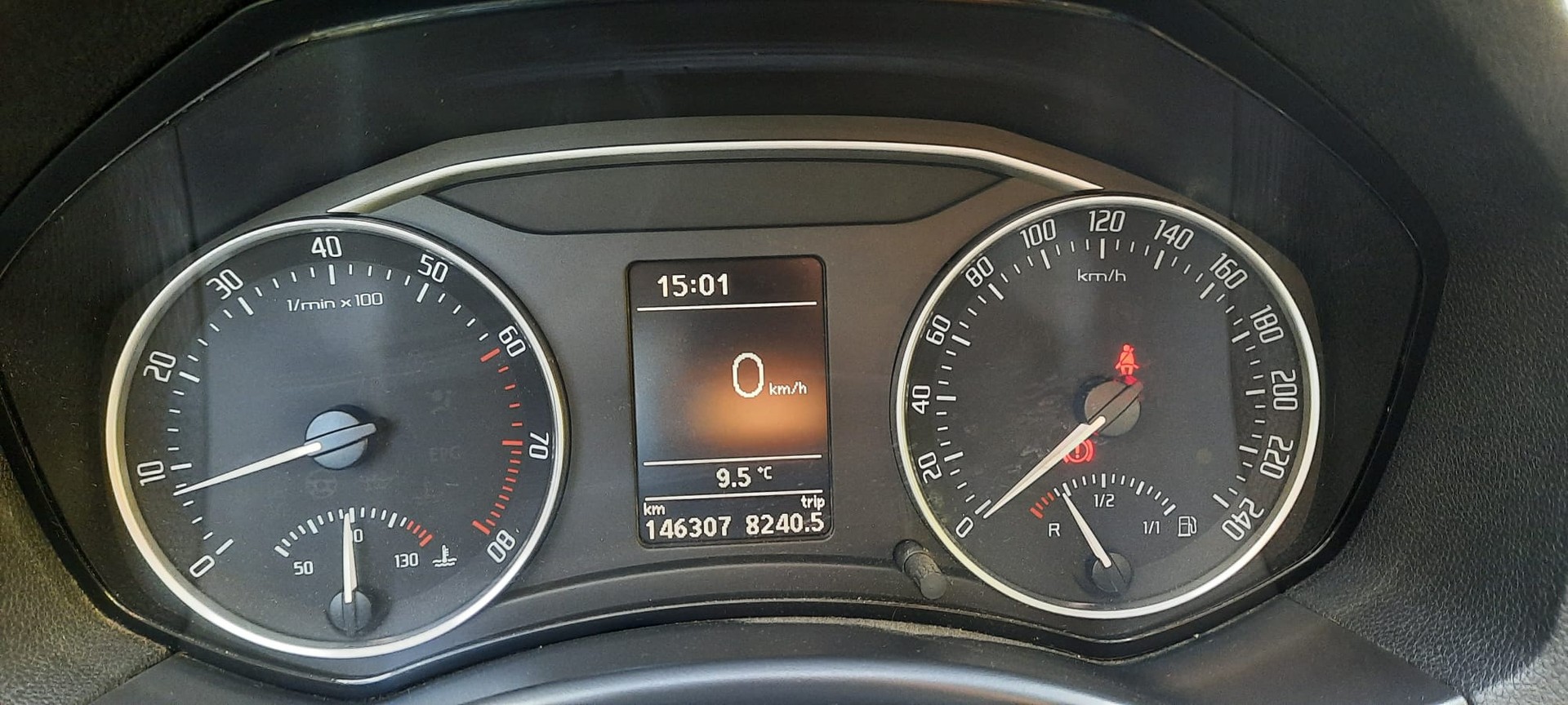 SKODA Octavia Combi 1.8 TSI Adventure 4x4 mit GARANTIE-image-13
