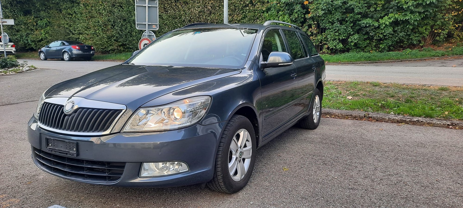 SKODA Octavia Combi 1.8 TSI Adventure 4x4 mit GARANTIE-image-3