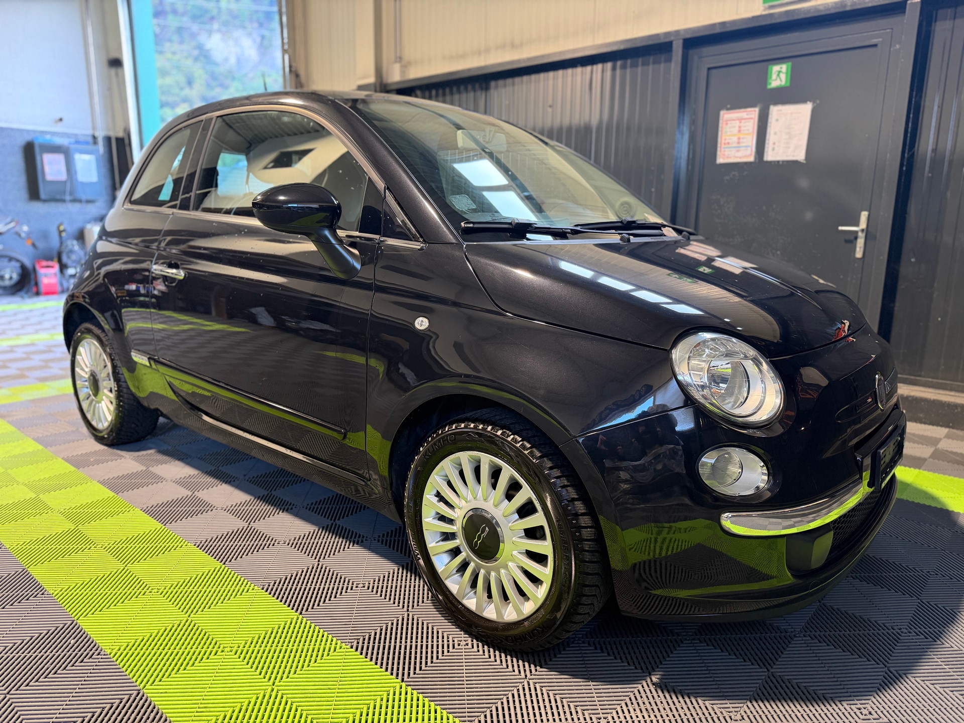 FIAT 500 1.2 Lounge-image-3