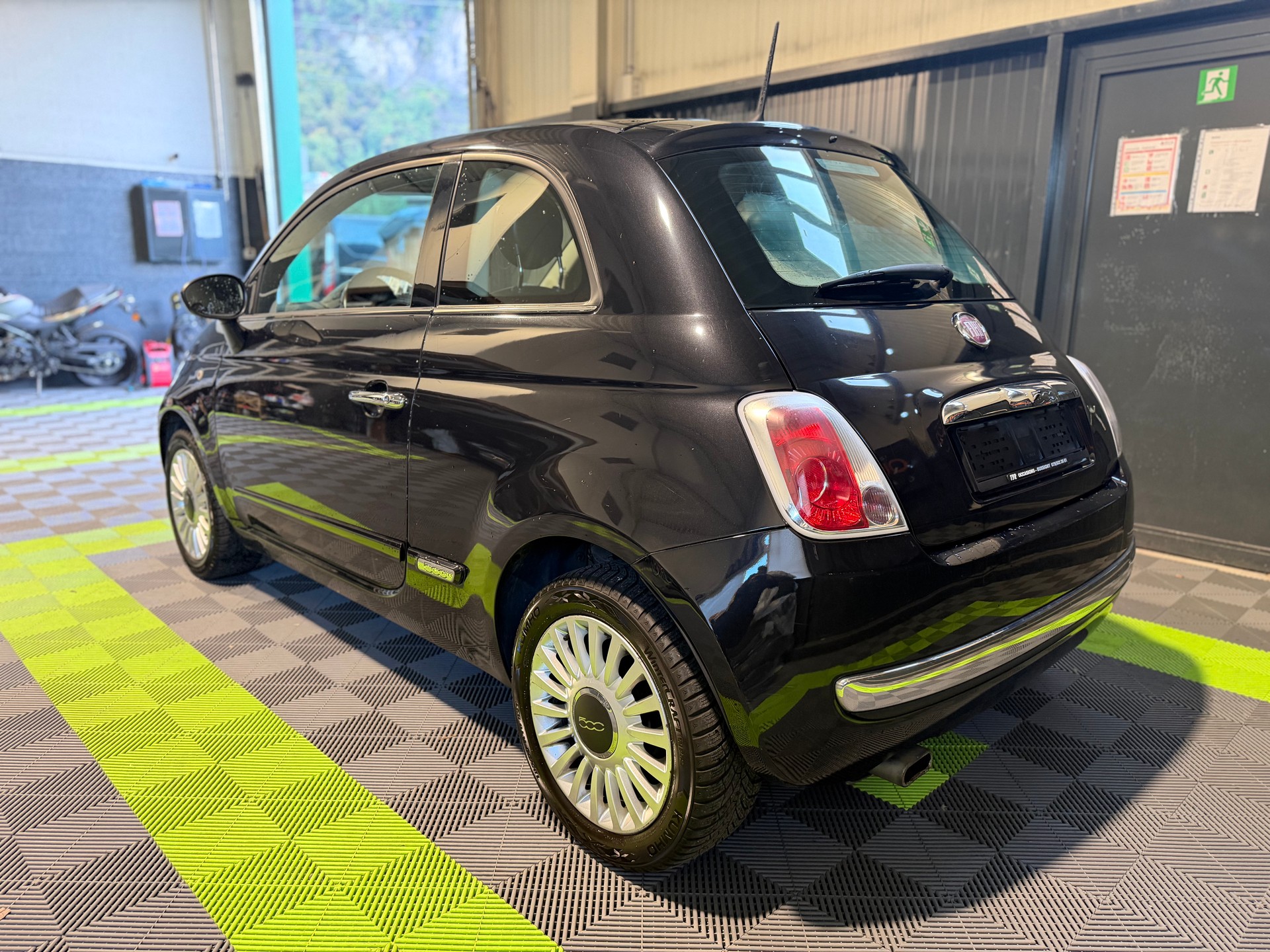 FIAT 500 1.2 Lounge-image-7