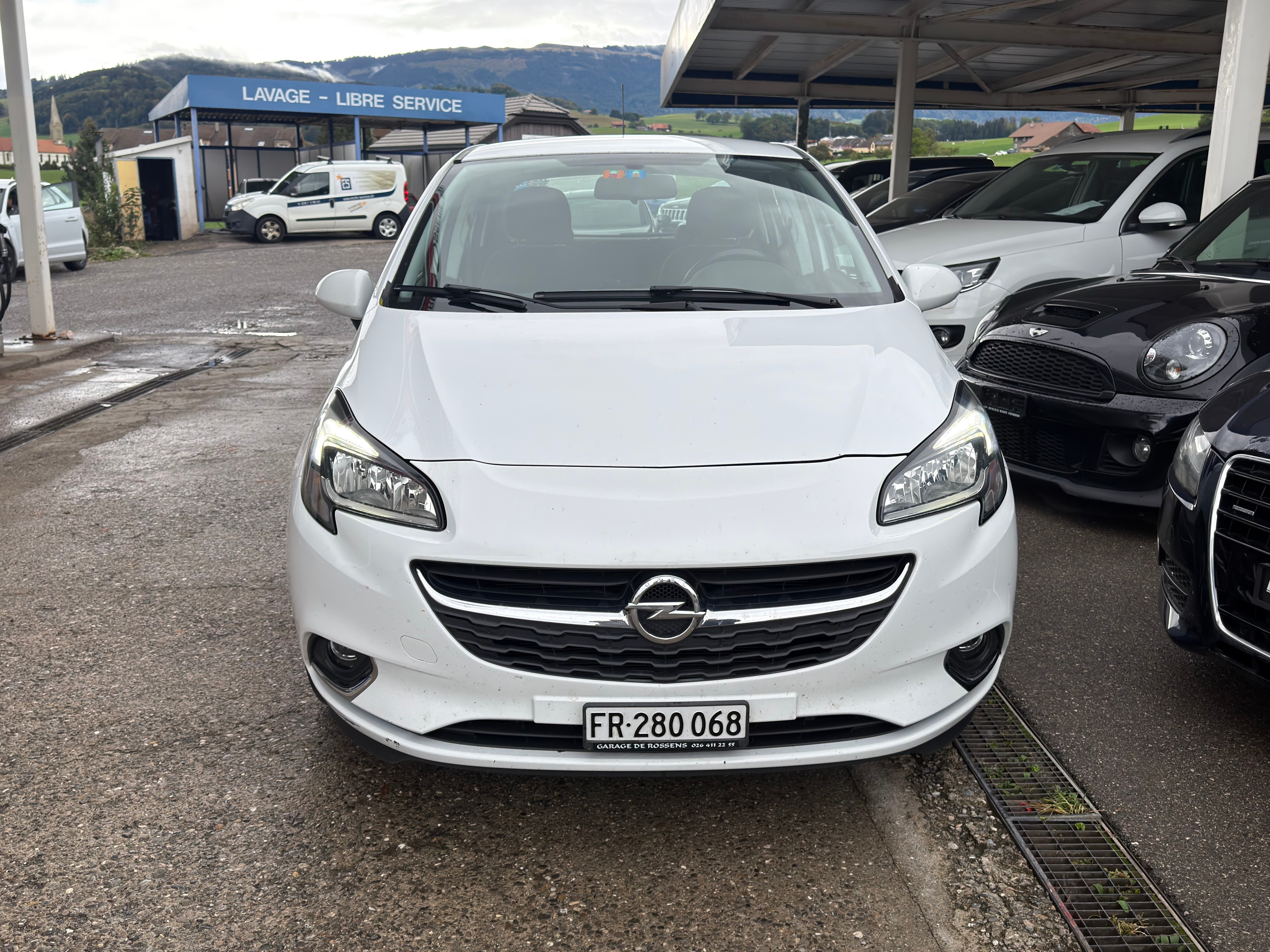 Car photo