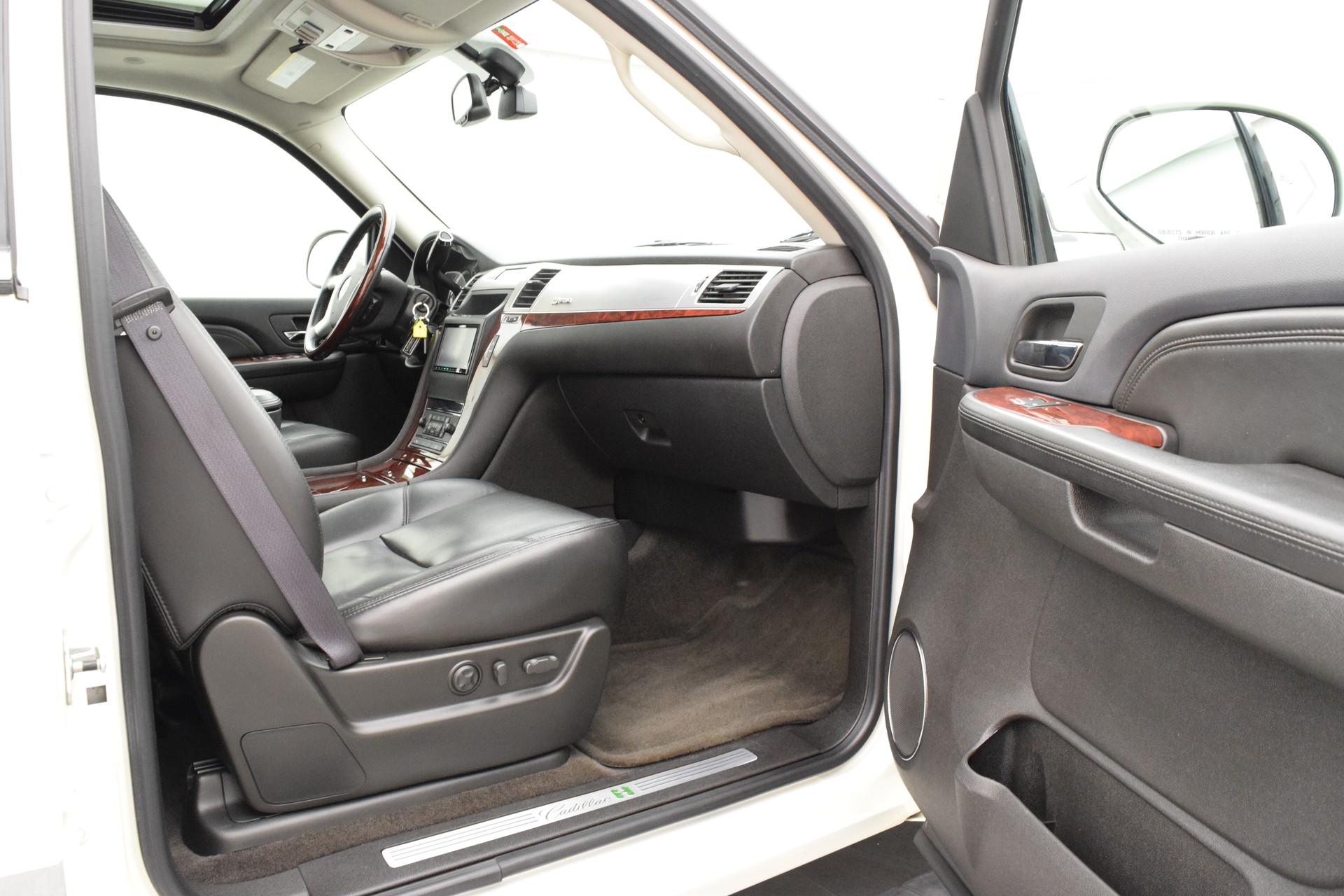 CADILLAC Escalade 6.0 Hybrid 2 Mode-image-13