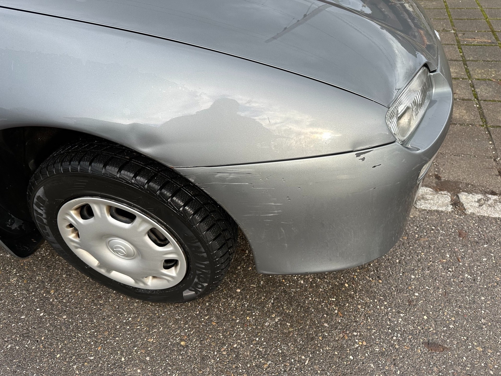 MAZDA 323 F 1.5i FIXPREIS-image-2
