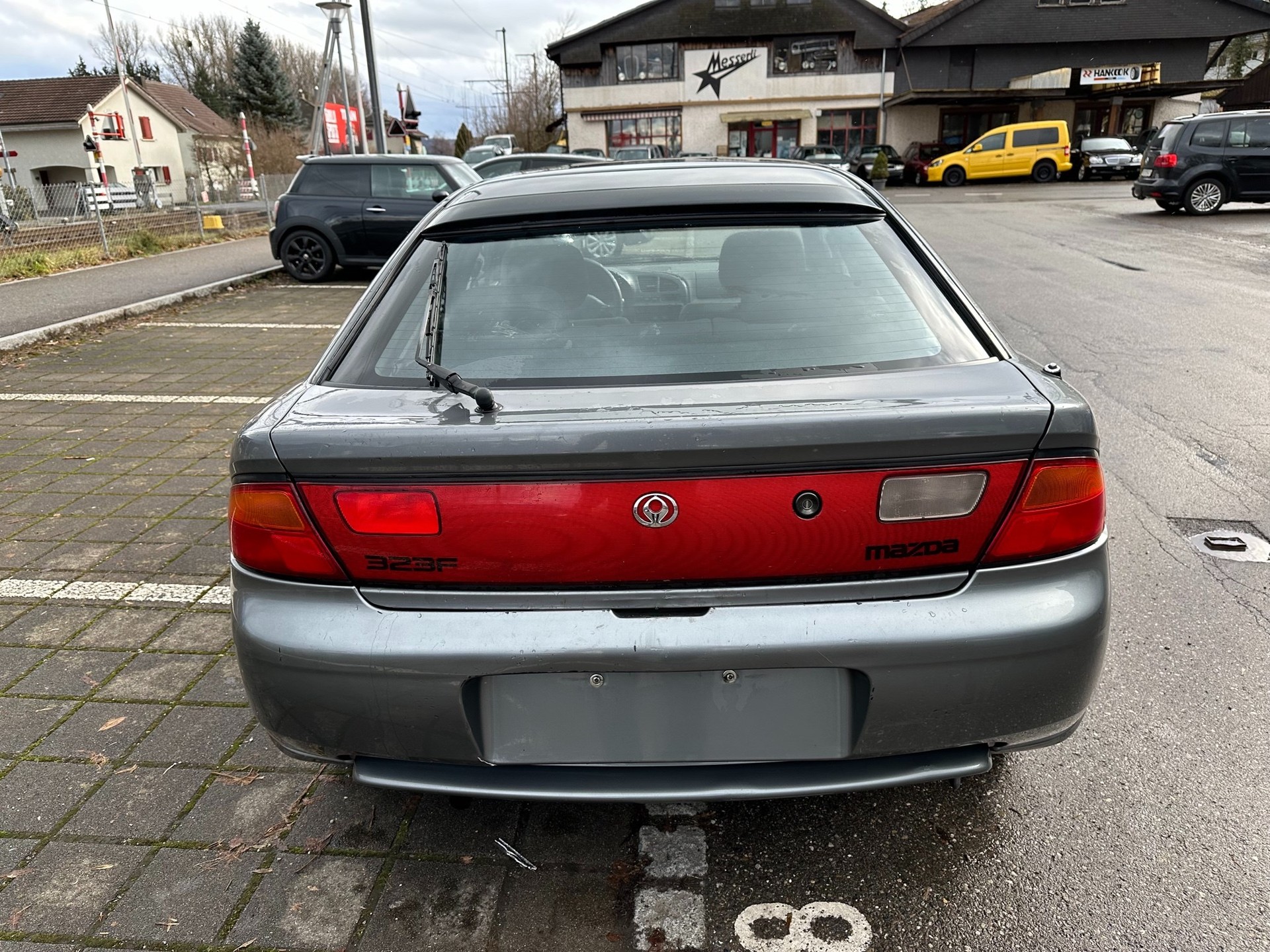 MAZDA 323 F 1.5i FIXPREIS-image-7