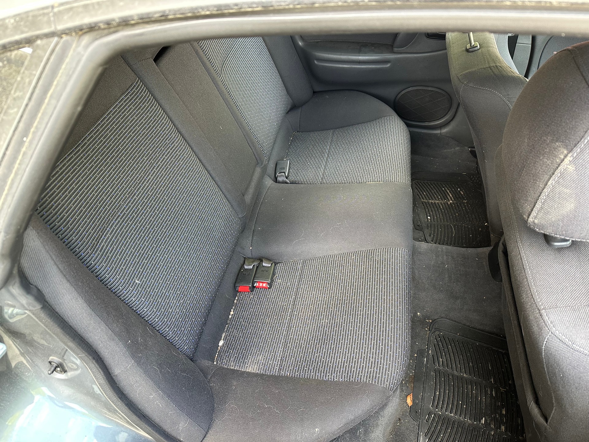 MAZDA 323 F 1.5i FIXPREIS-image-13