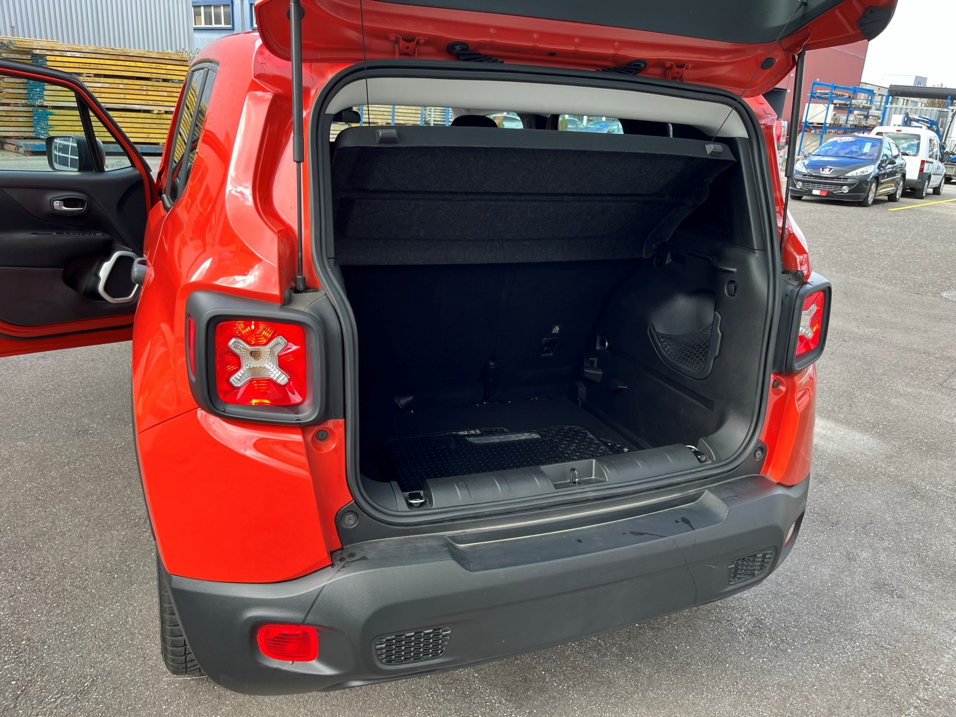 JEEP Renegade 1.0 Turbo Night Eagle-image-7