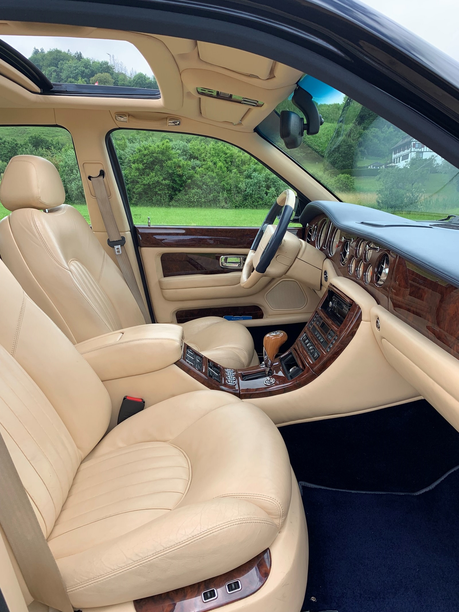 BENTLEY ARNAGE Red Label-image-14