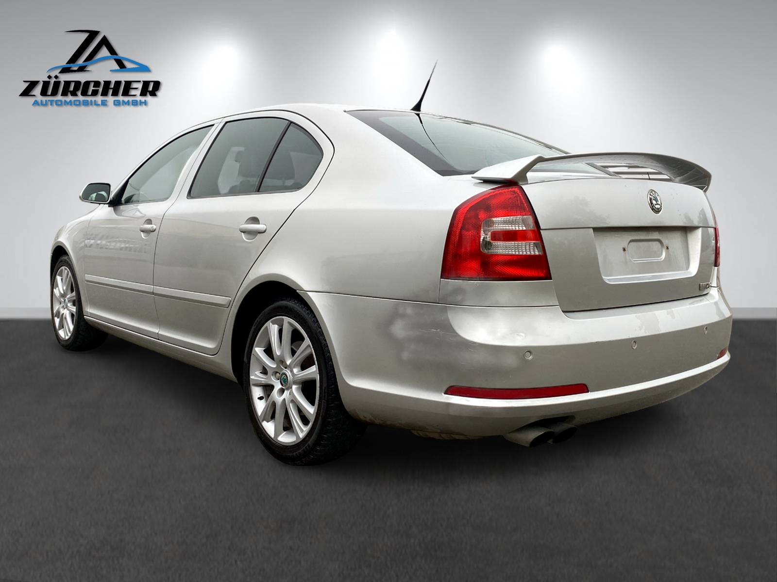SKODA Octavia 2.0 Turbo FSI RS-image-5
