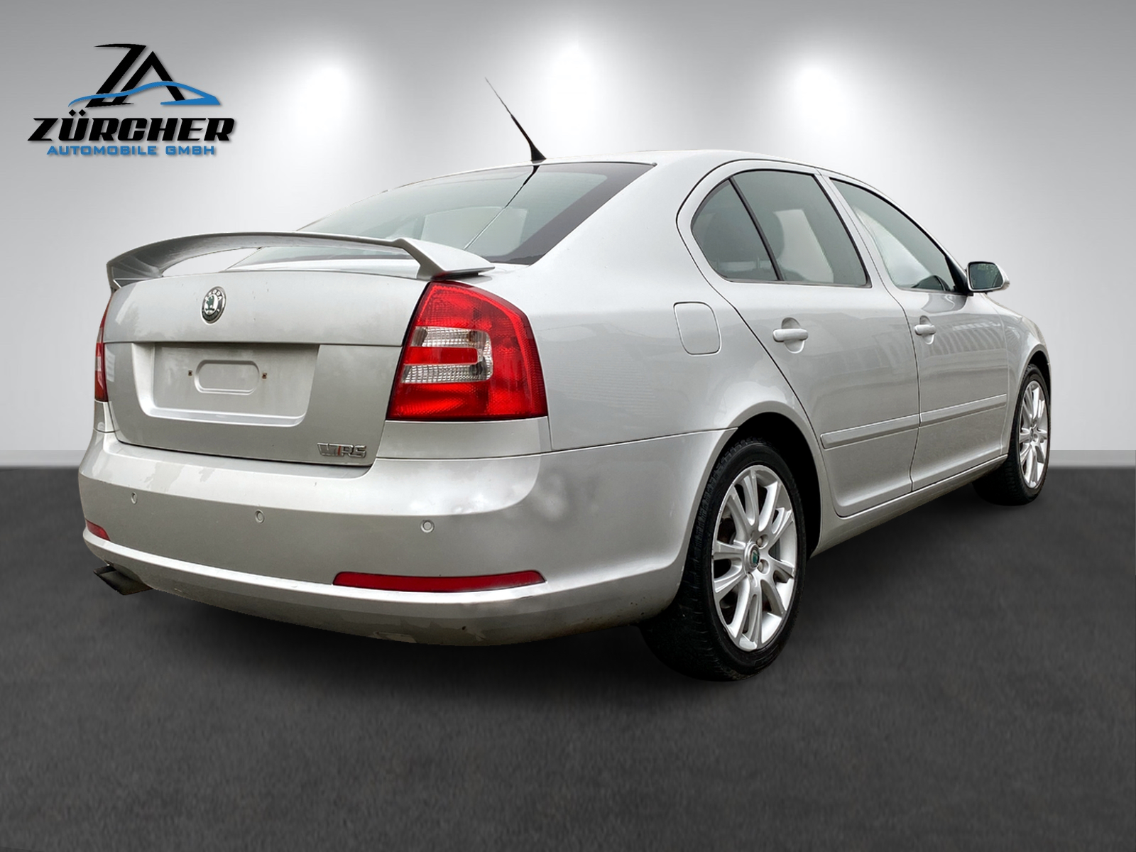SKODA Octavia 2.0 Turbo FSI RS-image-6