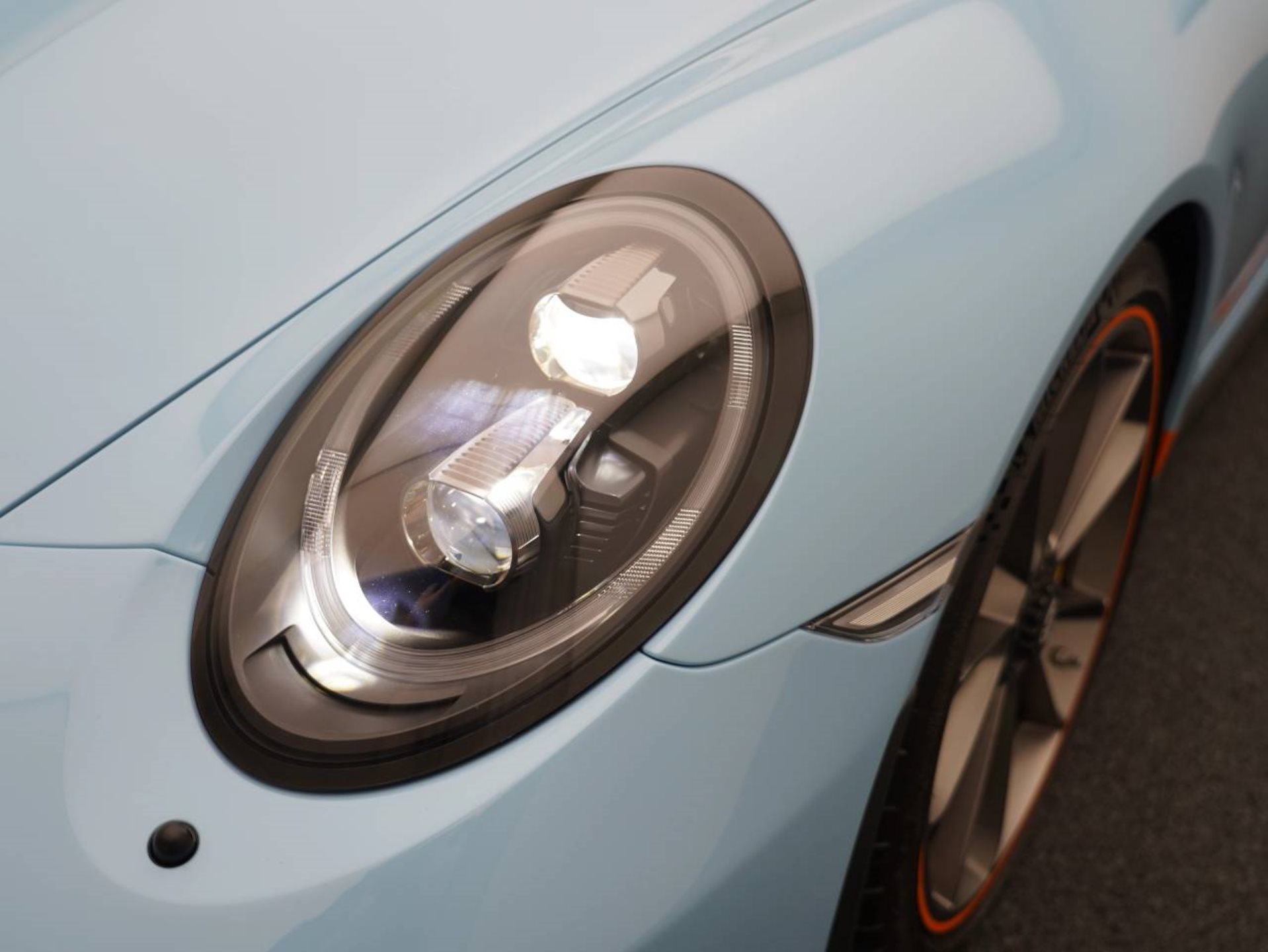 PORSCHE 911 Speedster-image-15