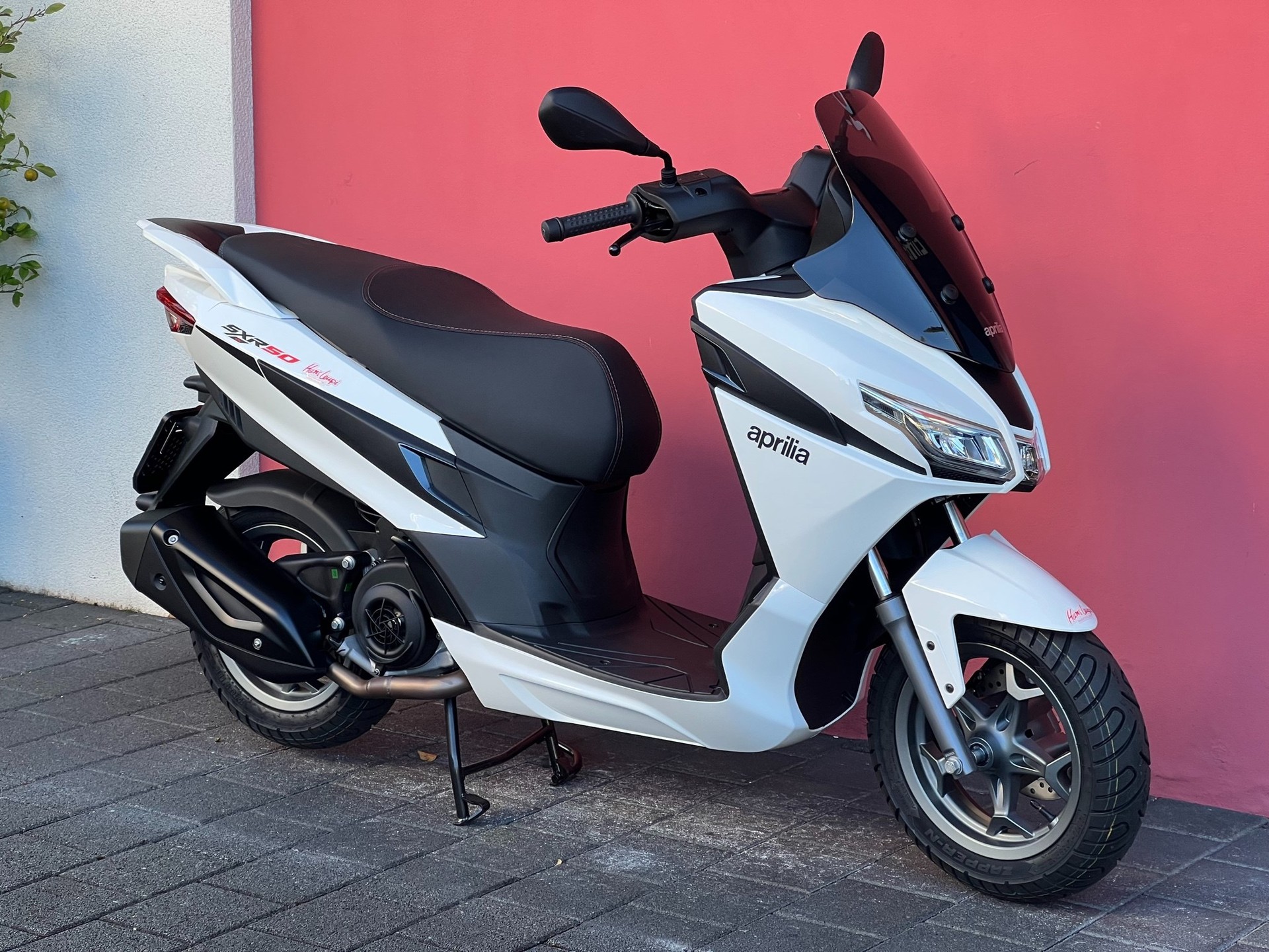APRILIA SXR 50 (45kM/h)-showroom-element-3
