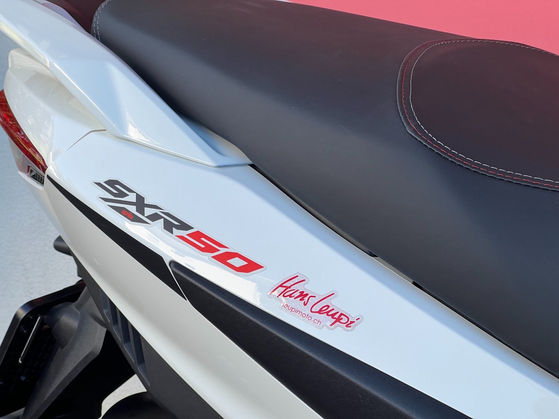 APRILIA SXR 50 (45kM/h)-showroom-element-1