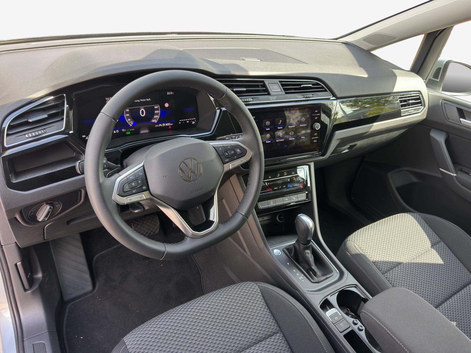 VW Touran 2.0 TDI BlueMotion Technology Comfortline DSG-image-8