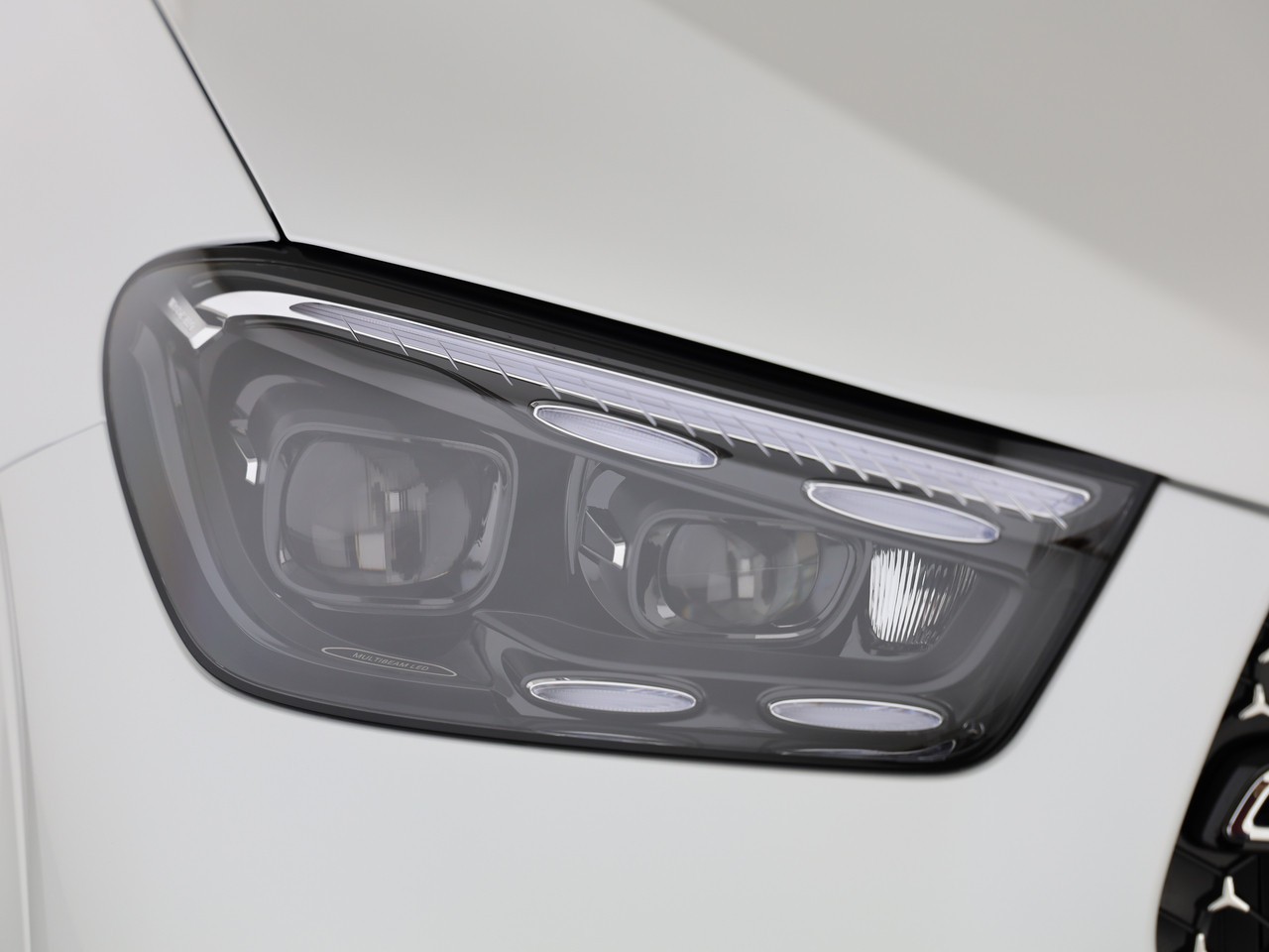 MERCEDES-BENZ GLE 450 d 4Matic 9G-Tronic-image-5