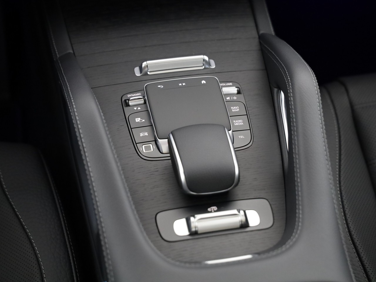 MERCEDES-BENZ GLE 450 d 4Matic 9G-Tronic-image-9