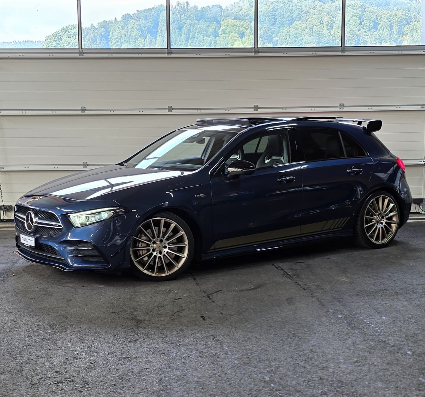 MERCEDES-BENZ A 35 AMG 4Matic Edition 1 Speedshift **CH FAHRZEUG**
